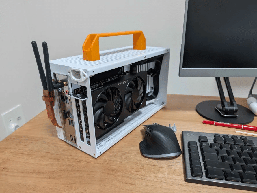 ㌍*㌫様 デスクトップPC グラボ搭載 61lYqkbED2L._UF350,350_QL50_.jpg