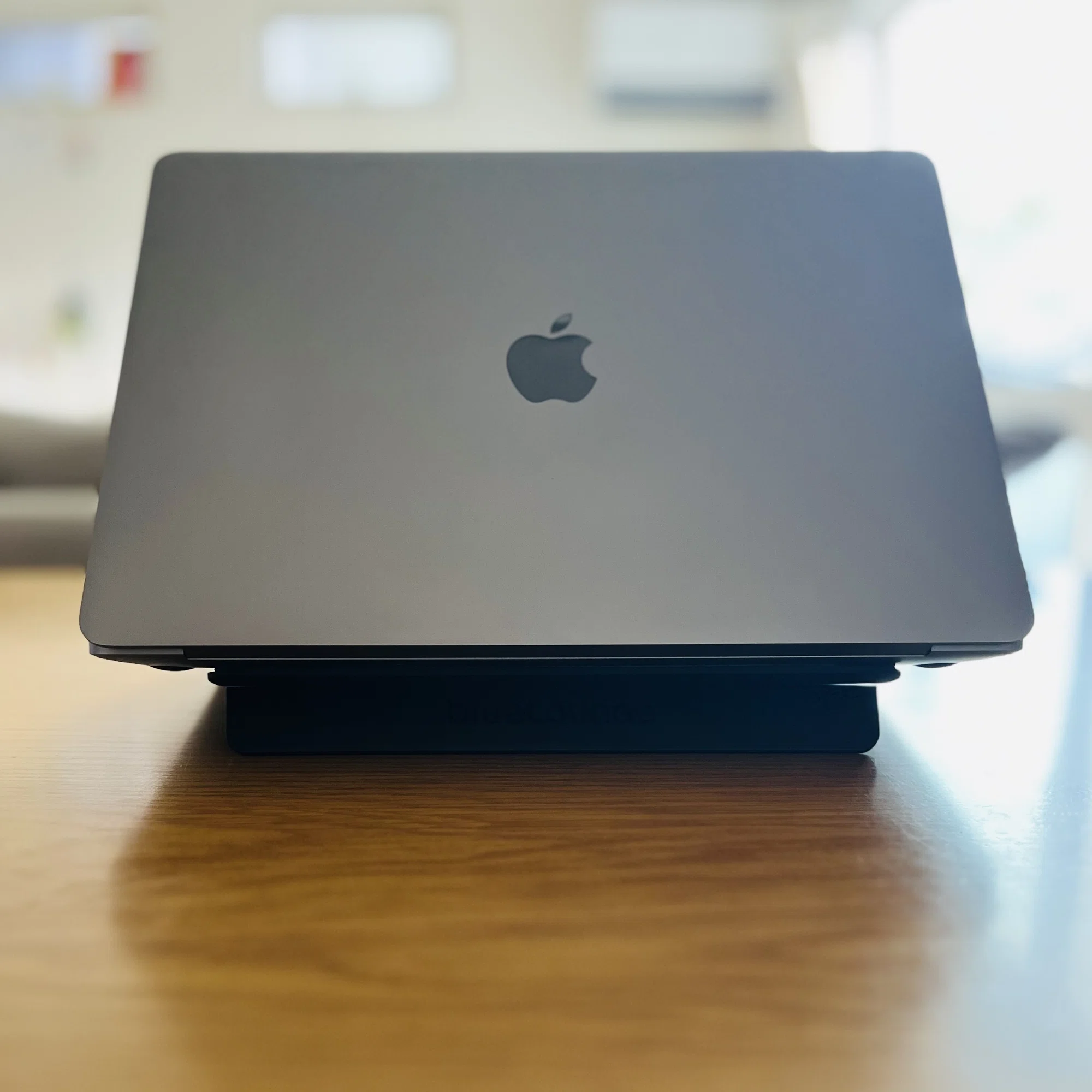 MacBook Air(M1 2020)と一緒に使っているガジェットたち｜mame