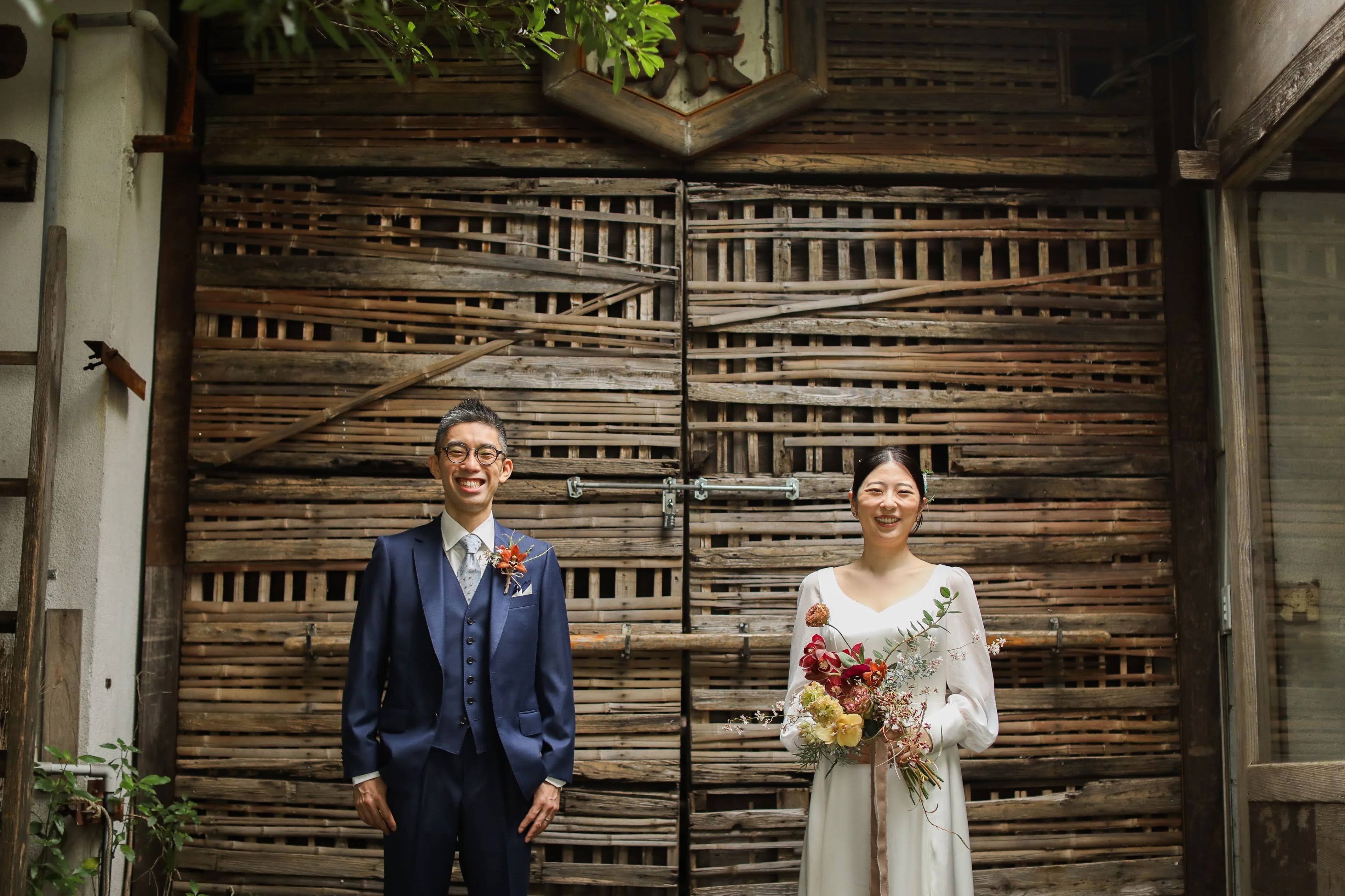 結婚式で1度着用してます。 アラフォー新郎はいかにして結婚式の衣装を決めたのか？｜ga9ji