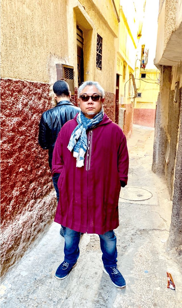 モロッコの伝統衣装「ジェラバ」とは？｜モロッコの魔法