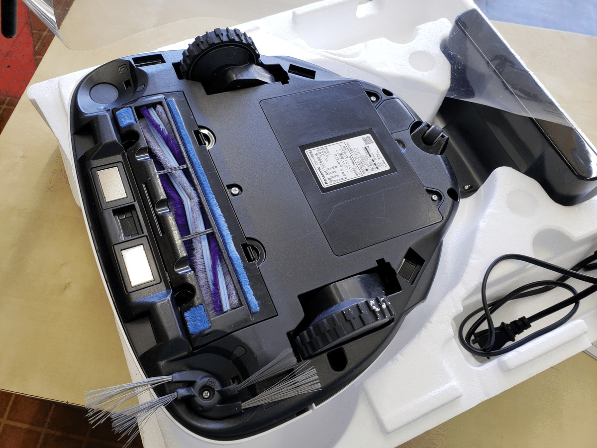 Panasonic ルーロ　RULO MC-RSF600-W ロボット掃除機 Panasonic パナソニック RULO MC-RSF600 ロボット掃除機 RULO