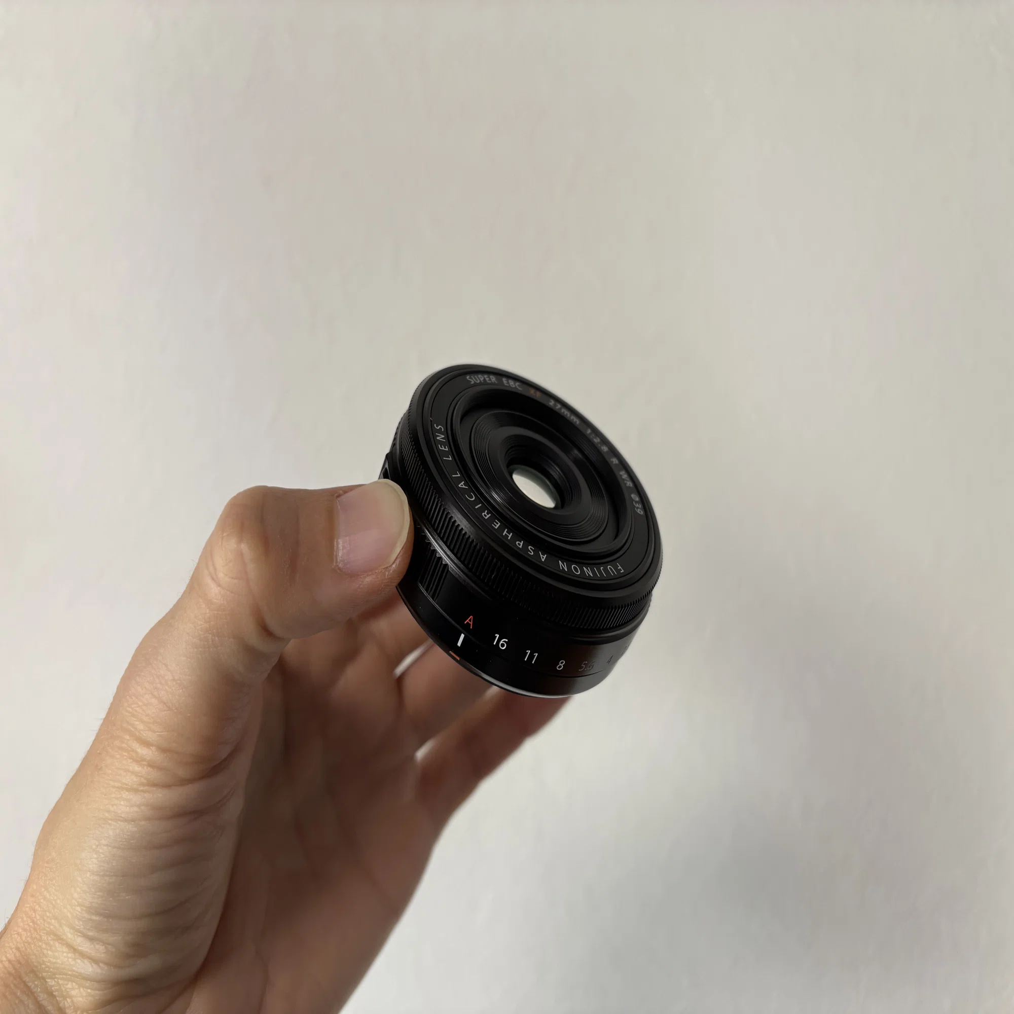パンケーキレンズを買った / FUJIFILM XF27mmF2.8 R WR｜chiba