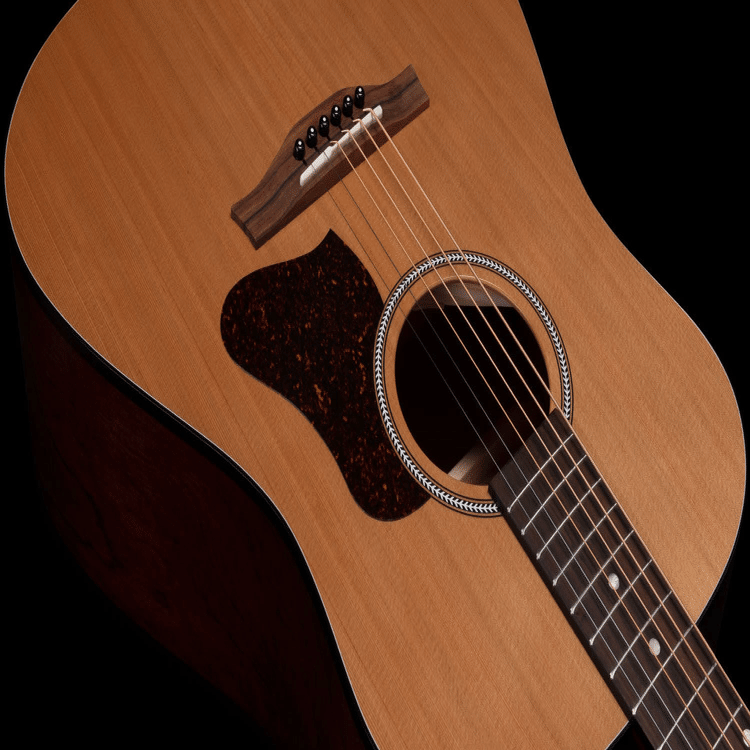 カナダの雄 シーガルの大定番モデル「Seagull S6 CEDAR ORIGINAL SLIM