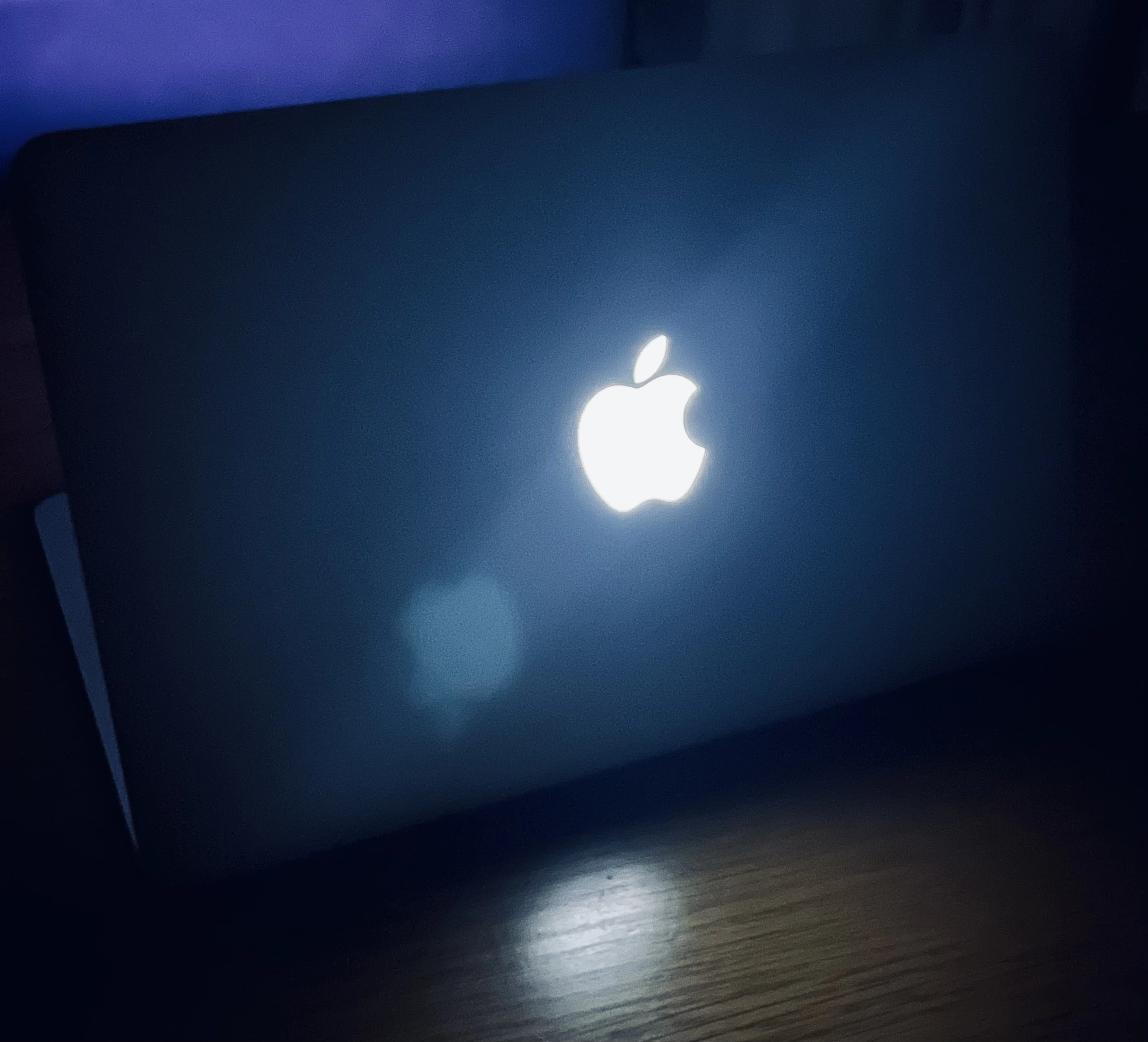 MacBookAir 11インチ｜まだ活躍できるコンパクトでコスパ最強の