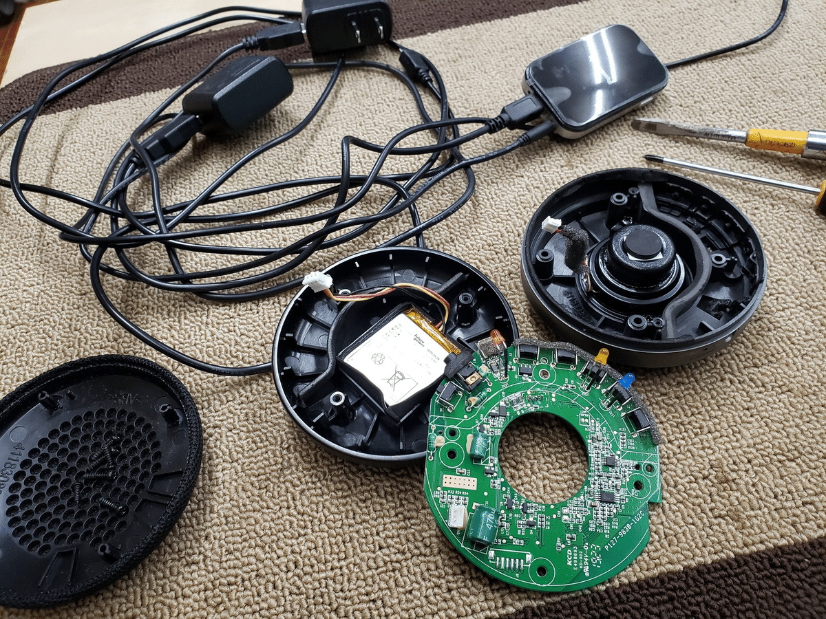パナソニック SC-MC-30 ポータブルワイヤレススピーカーシステム 概要 ワイヤレススピーカーシステム SC-MC30 | ミニコンポ