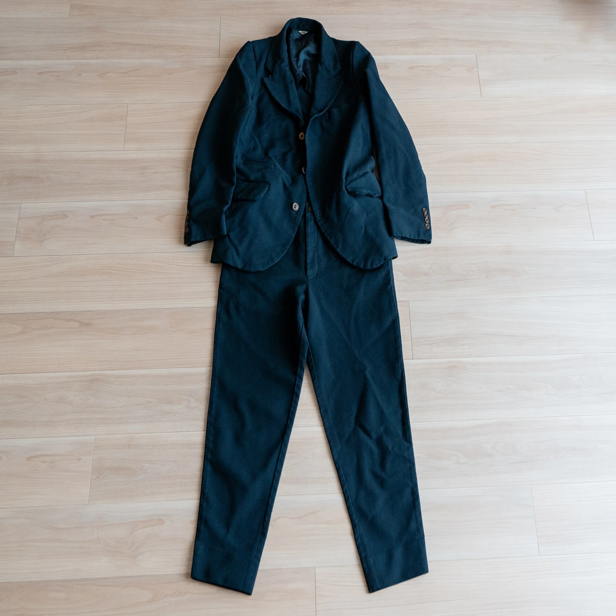 COMME des GARÇONS HOMME DEUXのポリ縮絨セットアップ｜アキラ