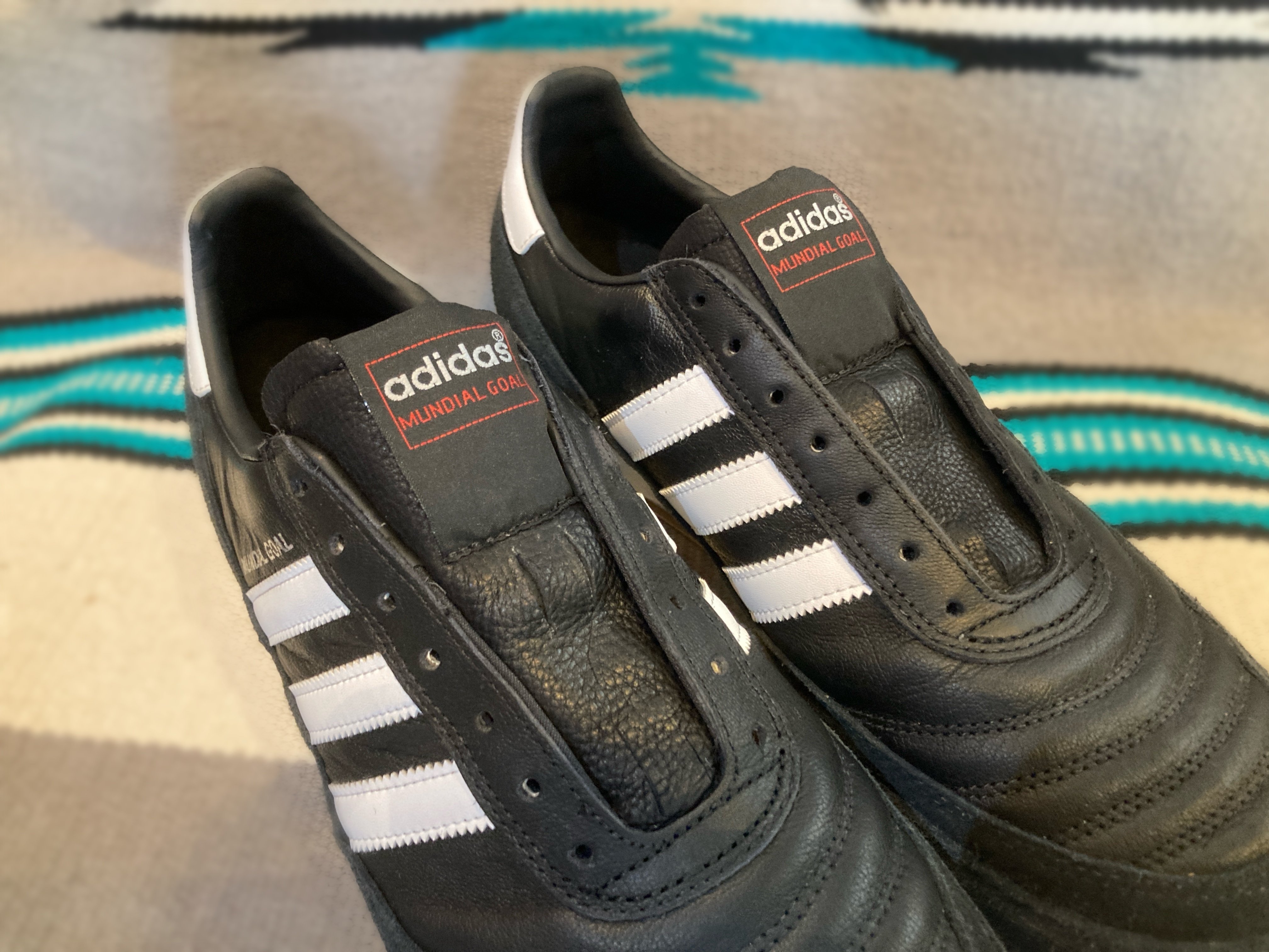 adidas MUNDIAL TEAM 27.5 ショートタン加工