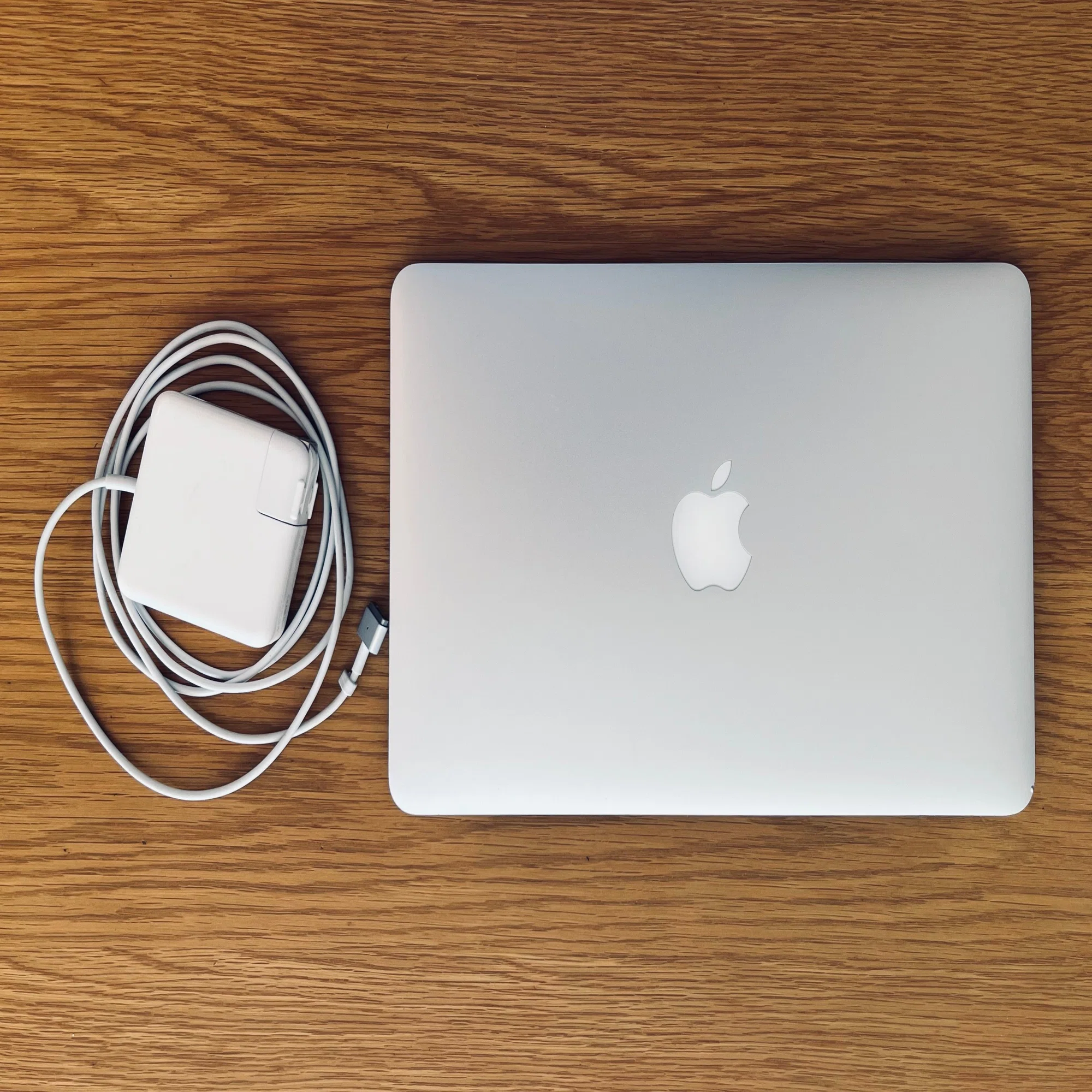 MacBookAir 11インチ｜まだ活躍できるコンパクトでコスパ最強の 