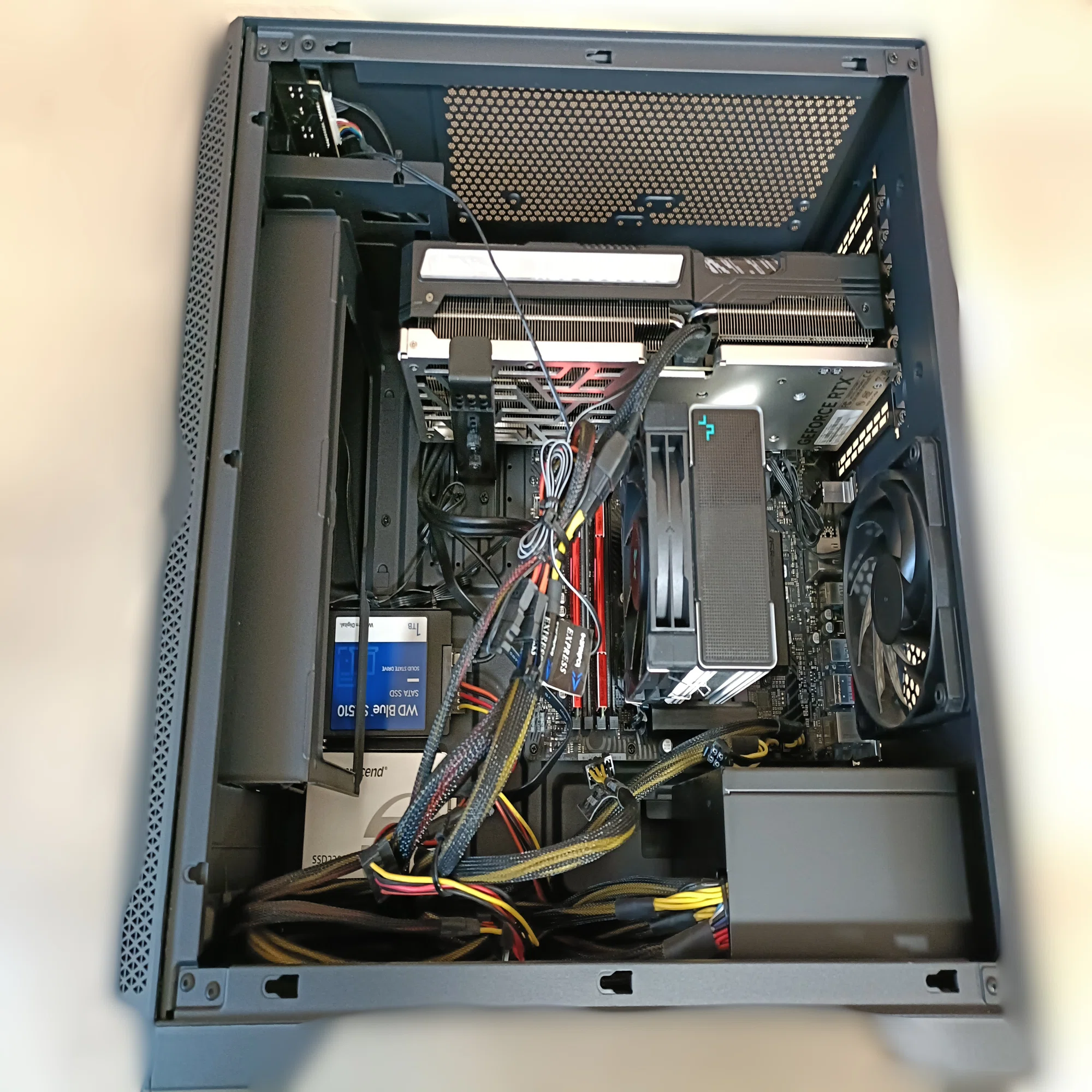 RTX5090をゲットしたのでグラボと電源交換したよ！〜当たったぜいぇ 