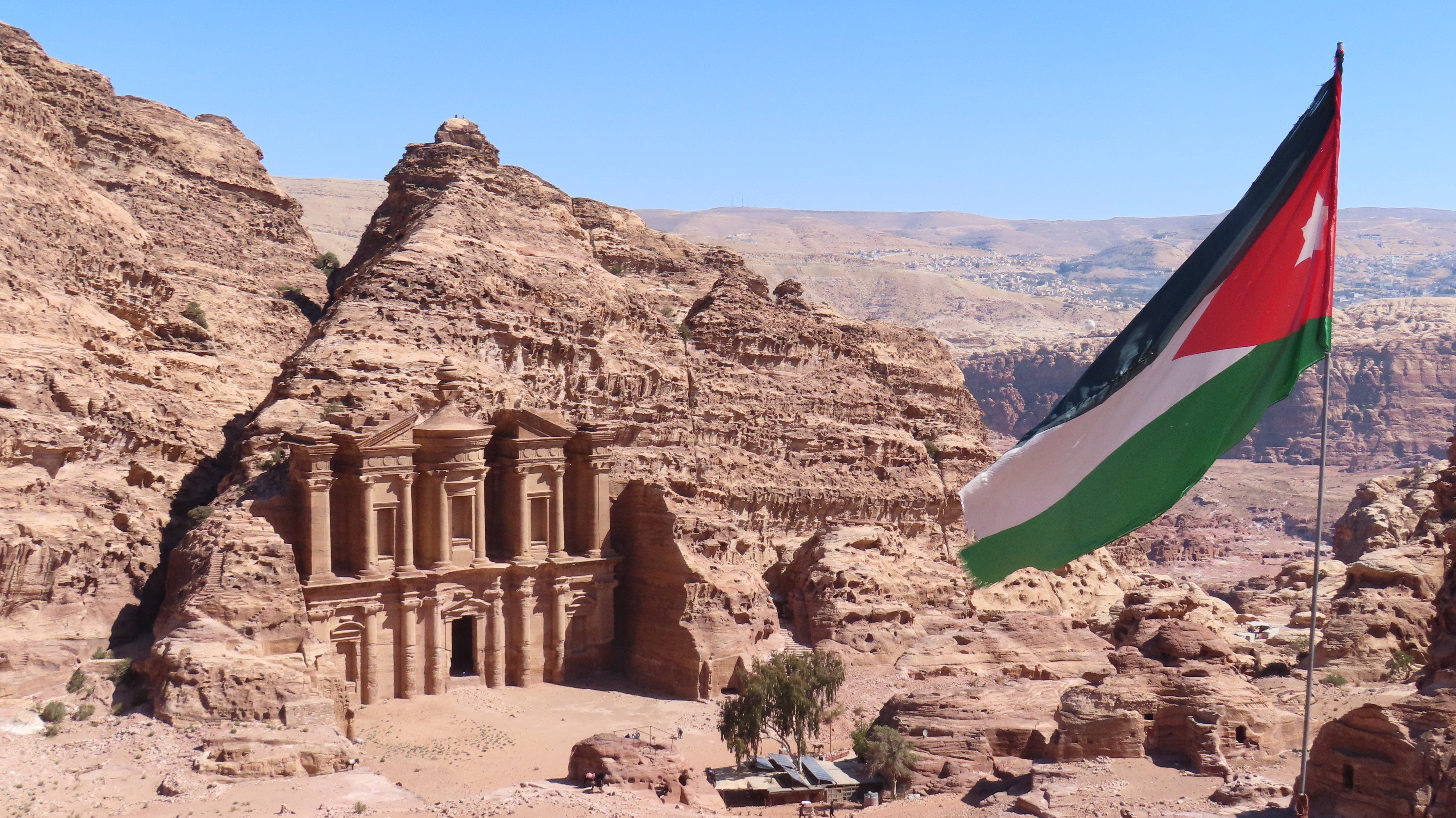 ペトラ遺跡の日帰りモデルコース ヨルダン【52カ国目】｜Arata