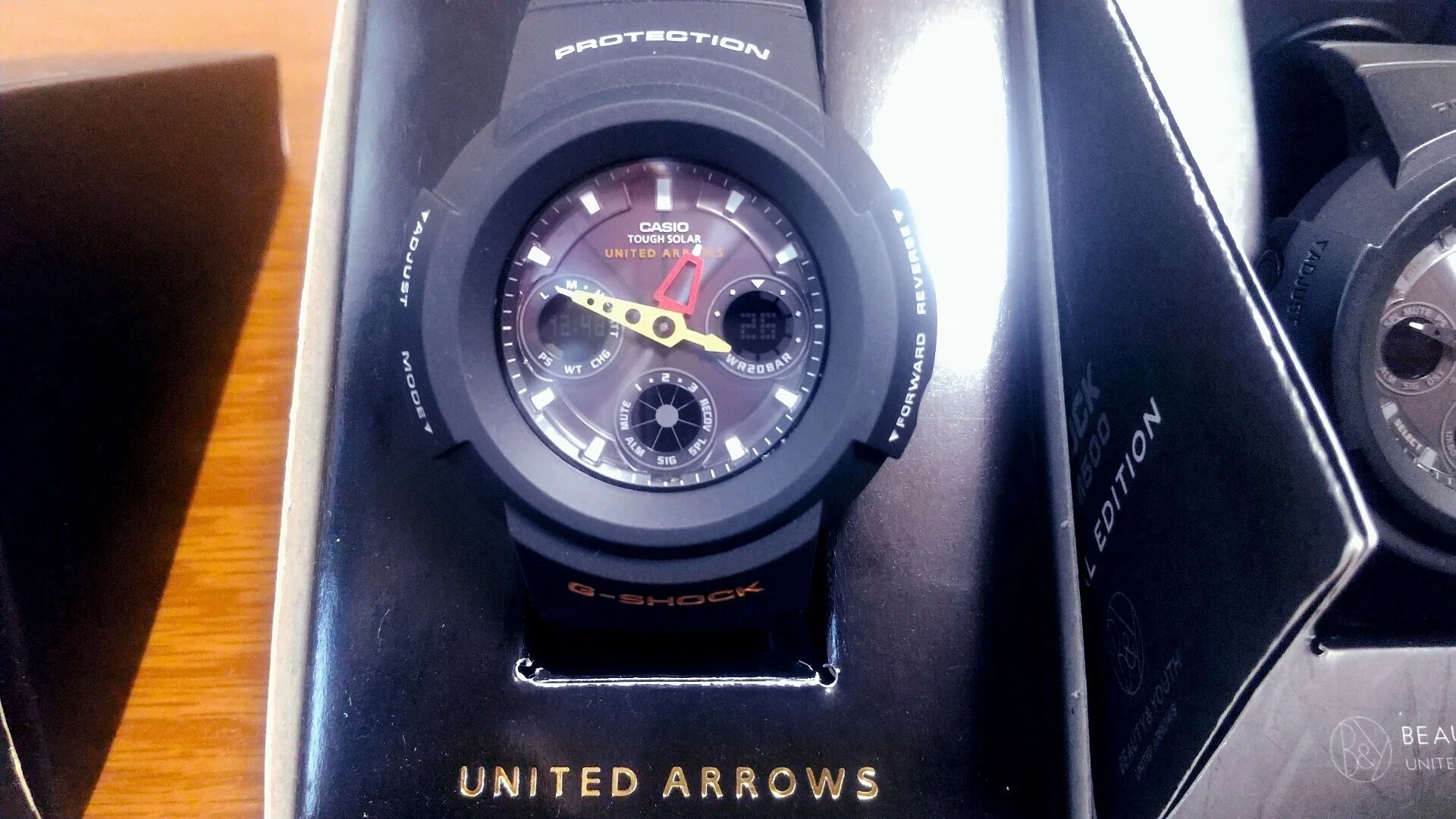 G-SHOCK×UNITED ARROWS】AWG-500シリーズという名品を語る｜つかぱぱ