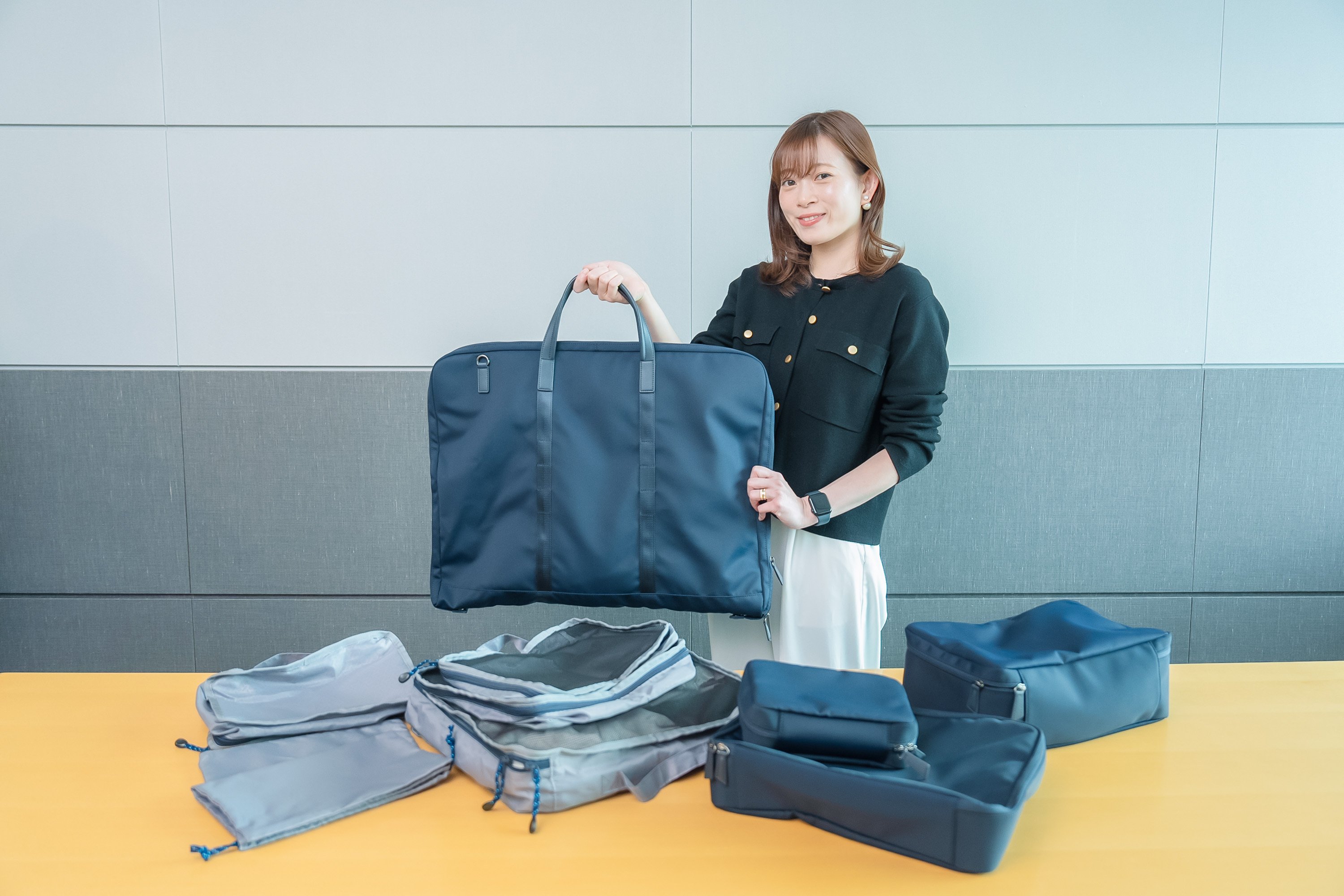 ANA　Design　キャリーバッグ　トラベル Yahoo!オークション - ANA DESIGN 2輪キャリーバッグ 機内持込