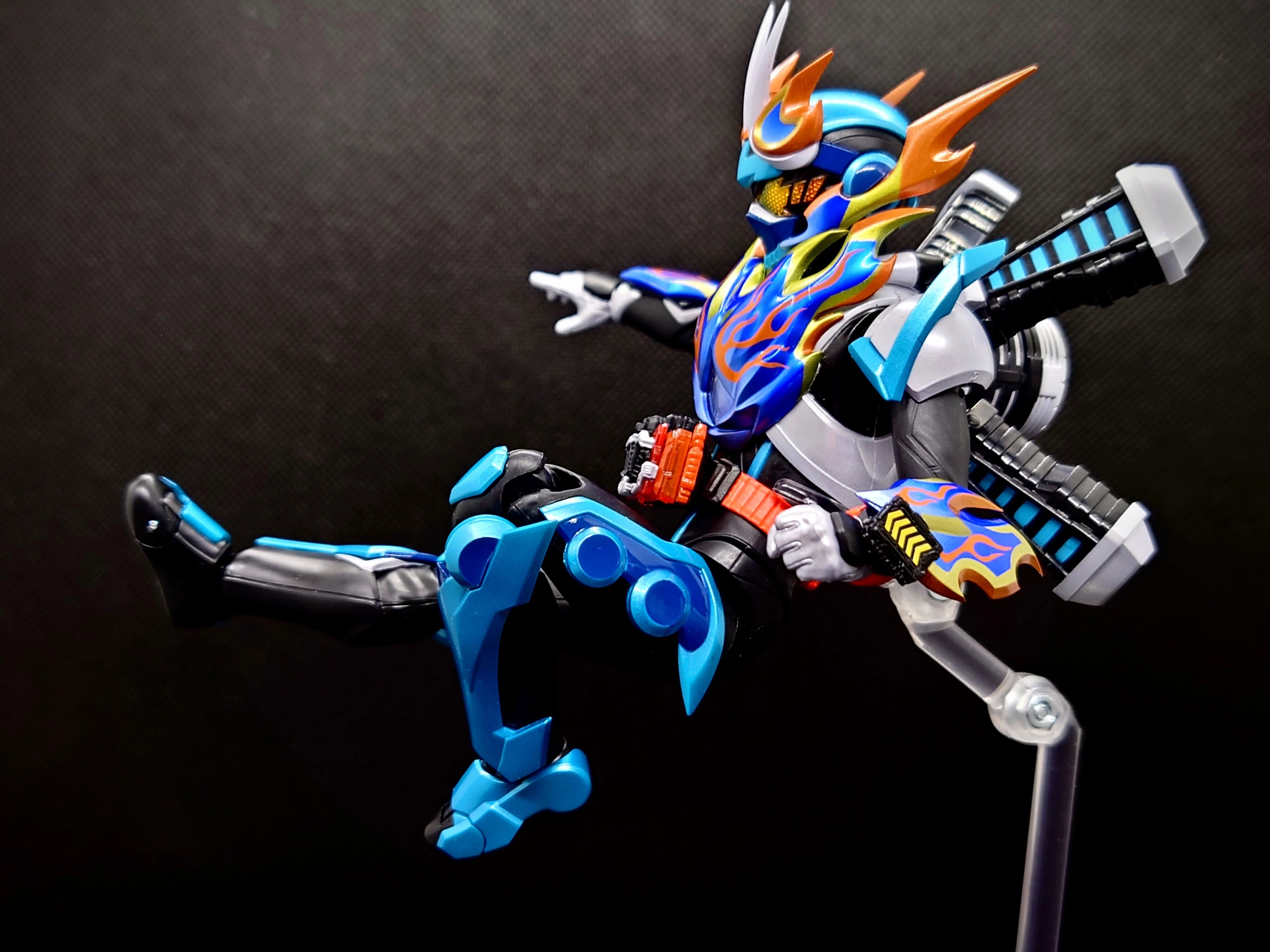 S.H.Figuarts 仮面ライダーファイヤーガッチャード レビュー｜こすもす
