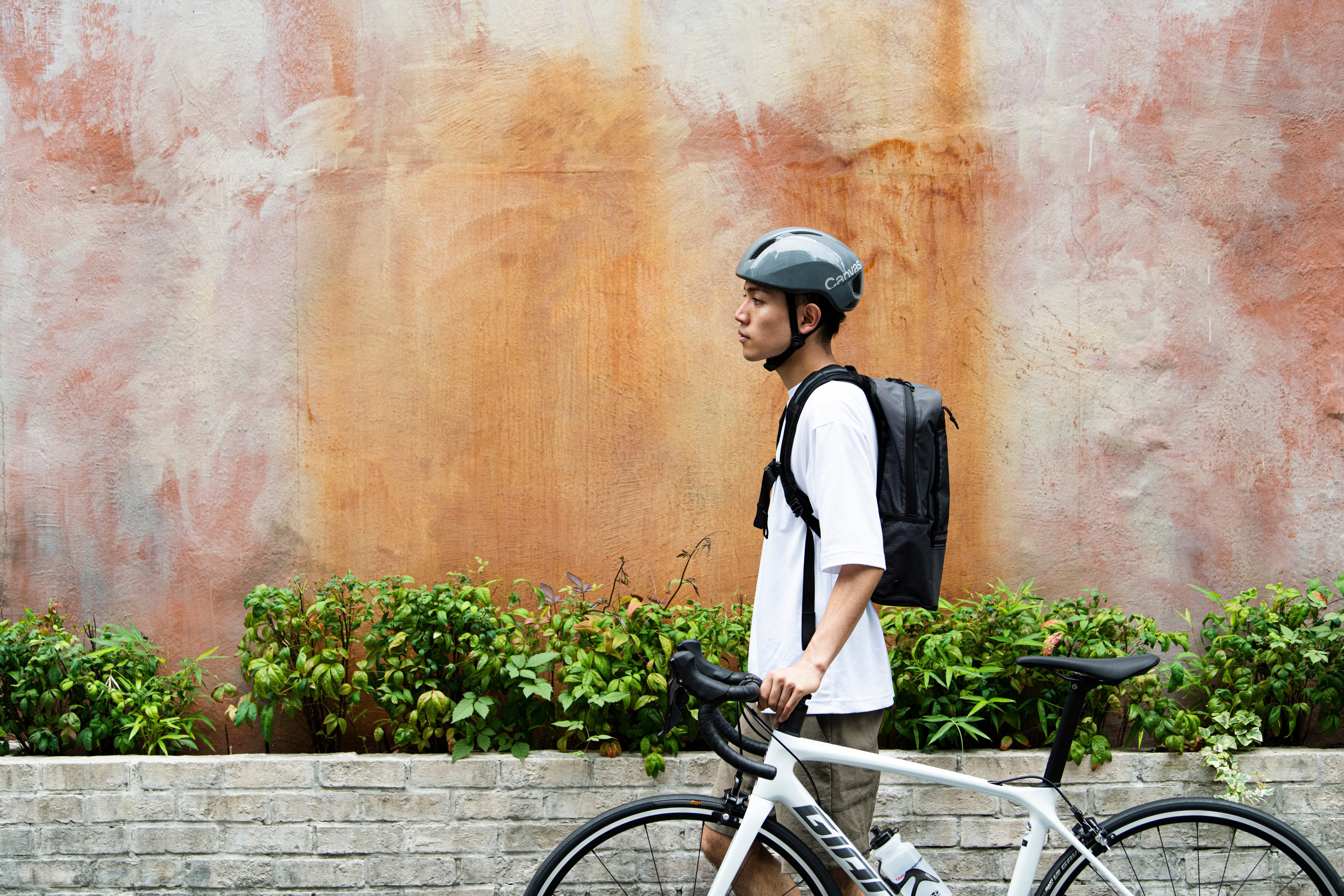 Kabuto Journal vol.1｜CANVAS-SPORTSの新色が決まるまで｜オージー