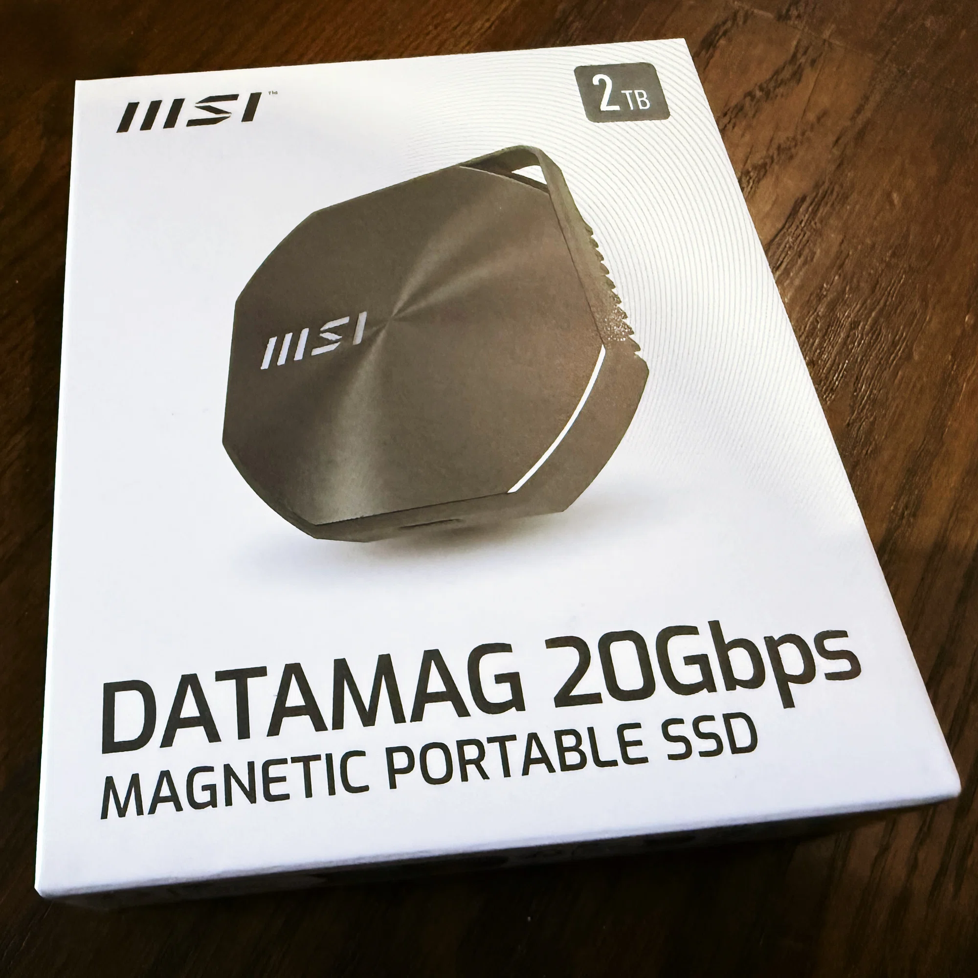 MSI DATAMAG 20Gbps(ポータブルSSD)｜しばちゃん?