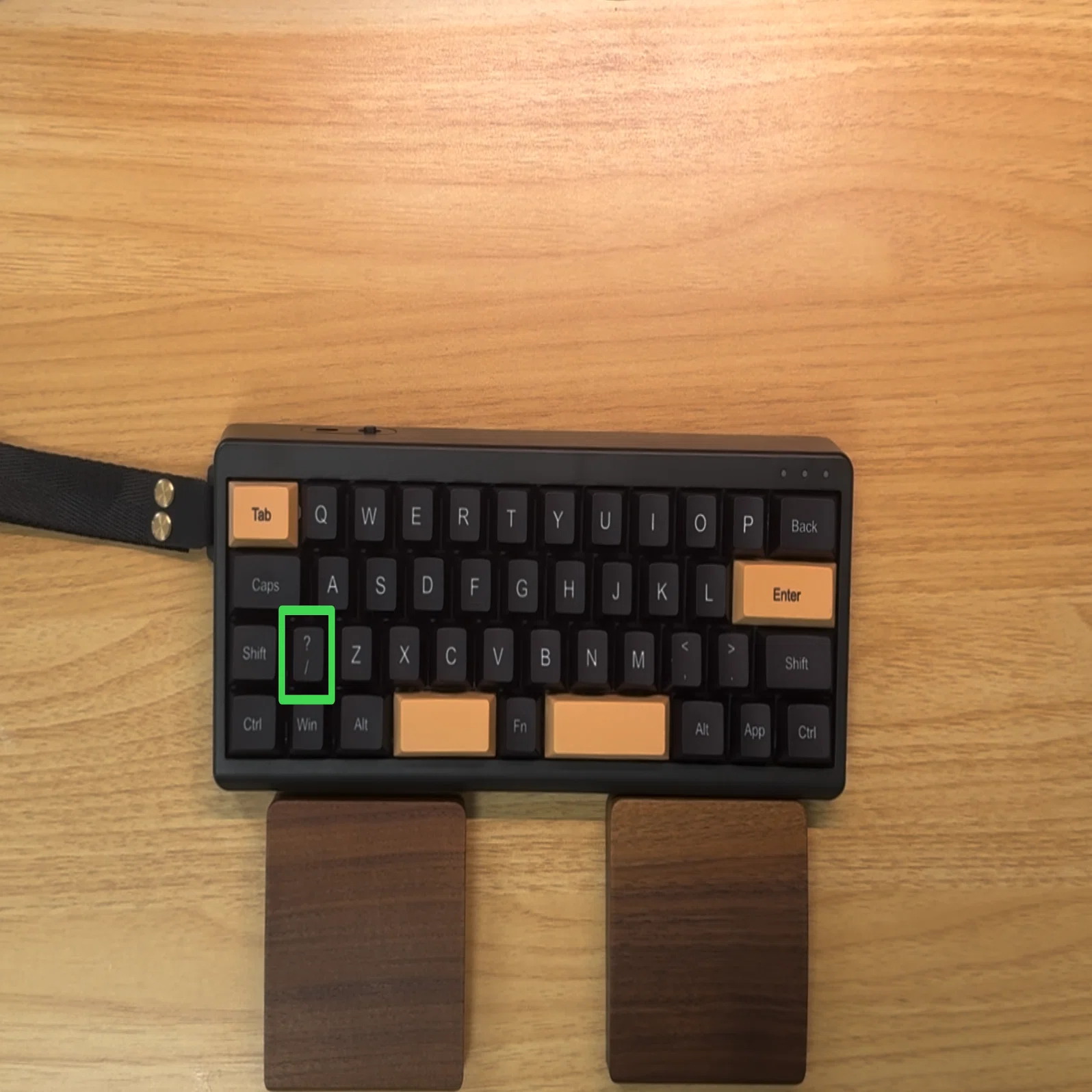 So Quirky! EPOMAKER TH40 40% Keyboard Review: Hard to Recommend