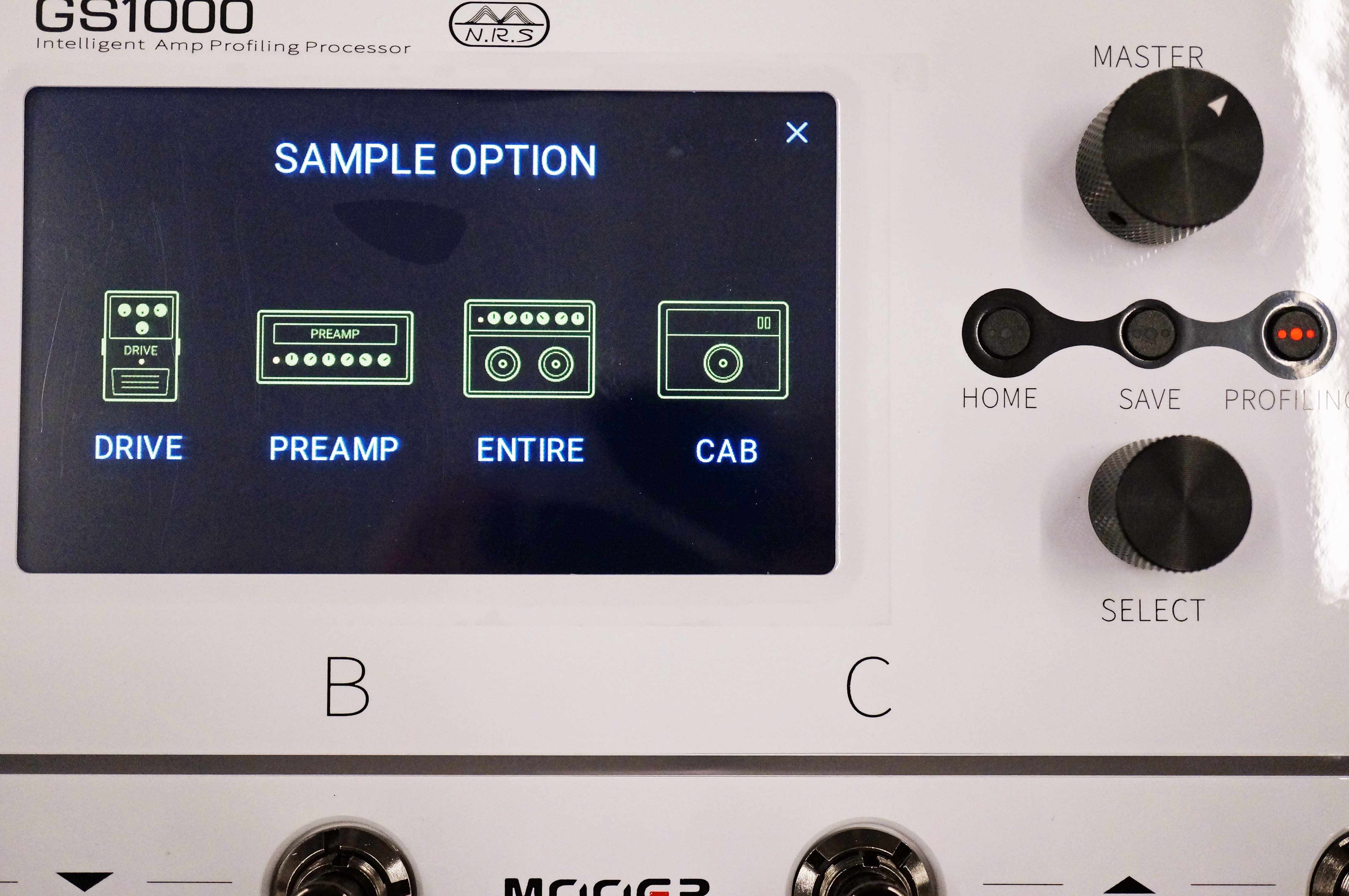 小さめ、タッチパネル、キャプチャ……Mooerの新しいGS1000がすごい