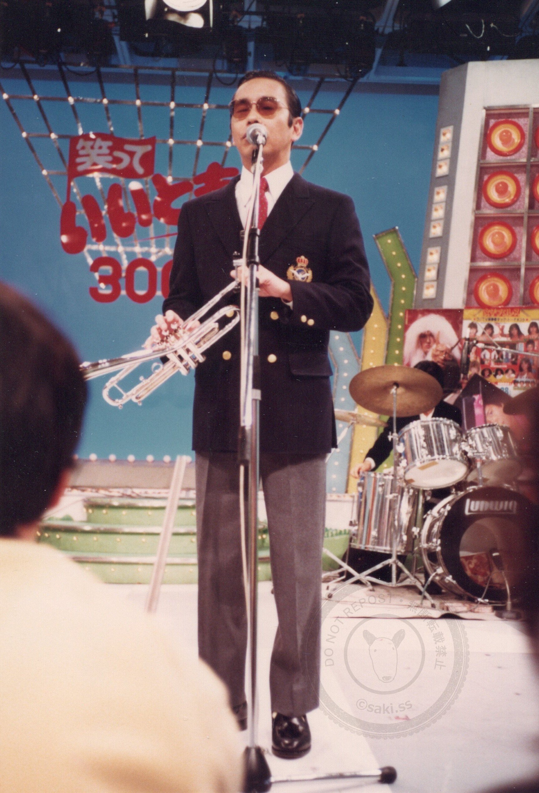 【激レア！】笑っていいとも25周年記念 ゴールドタモリ 超ストラップ 激レア！】笑っていいとも25周年記念 ゴールドタモリ 超