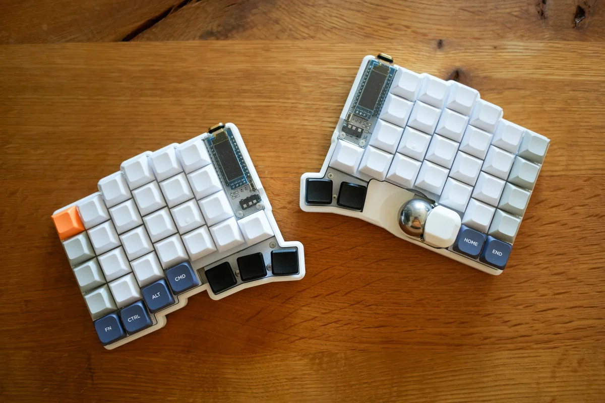 Keyballというキーボードの旅｜ryo watanabe