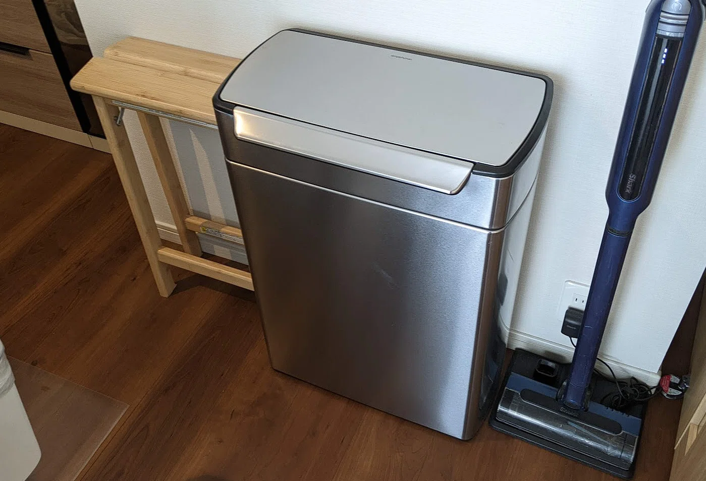 One-Year Review of the Large simplehuman Trash Can｜さしみつ
