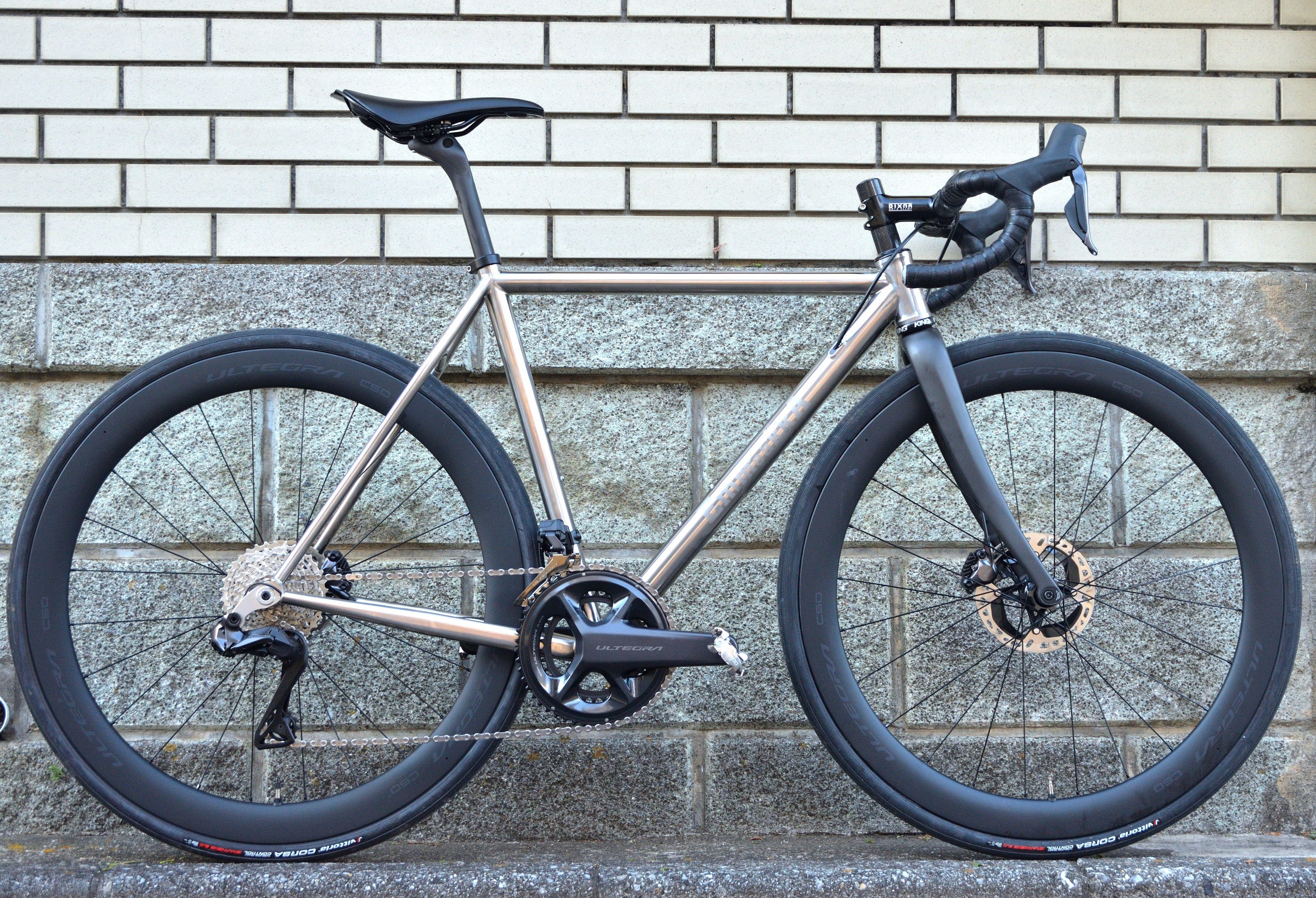 エンメ・アッカ製 オーダーチタンバイク｜Taka