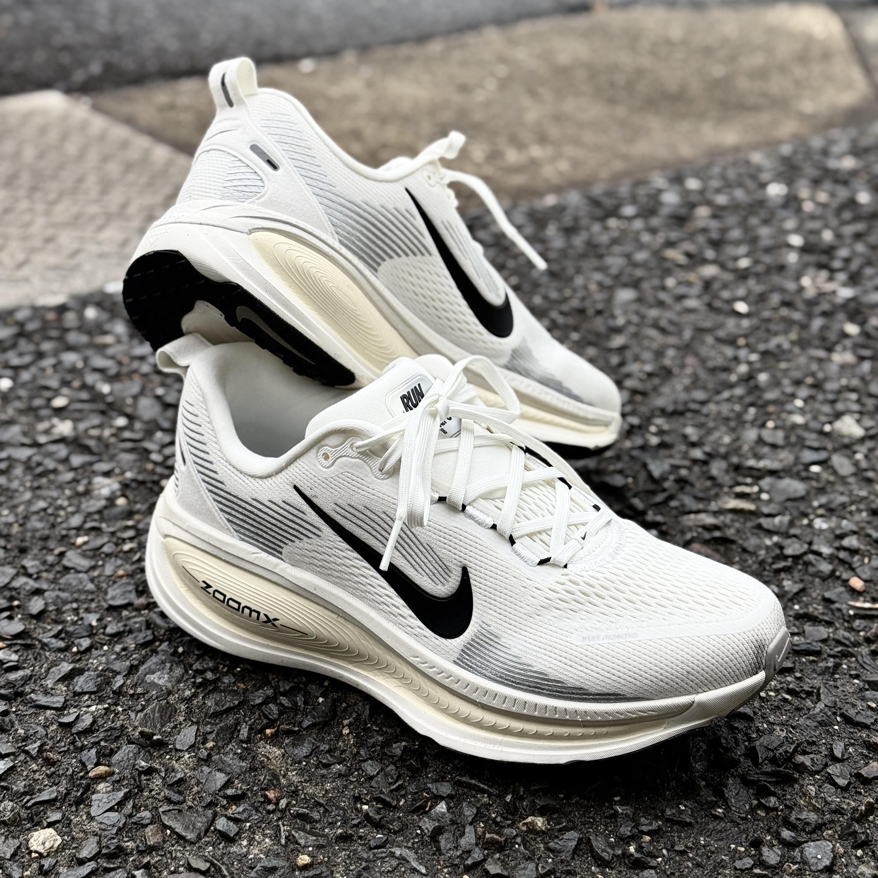 圧巻のコスパ】 NIKE ボメロ18 レビュー NIKE ZOOM VOMERO18
