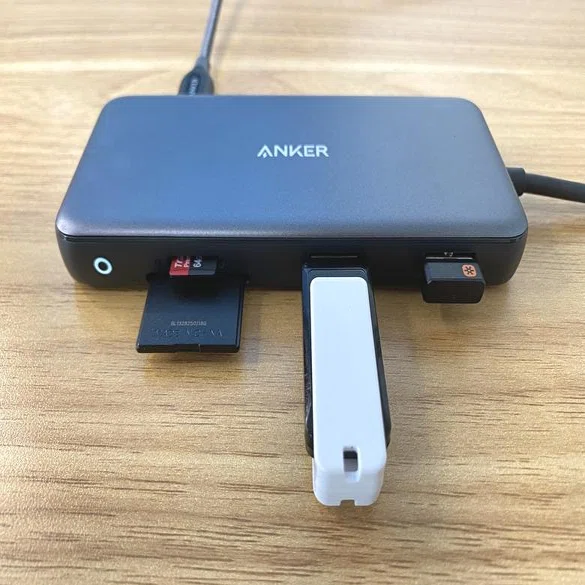 Anker PowerExpand 8-in-1 USB-Cハブレビュー。10GBps の高速データ