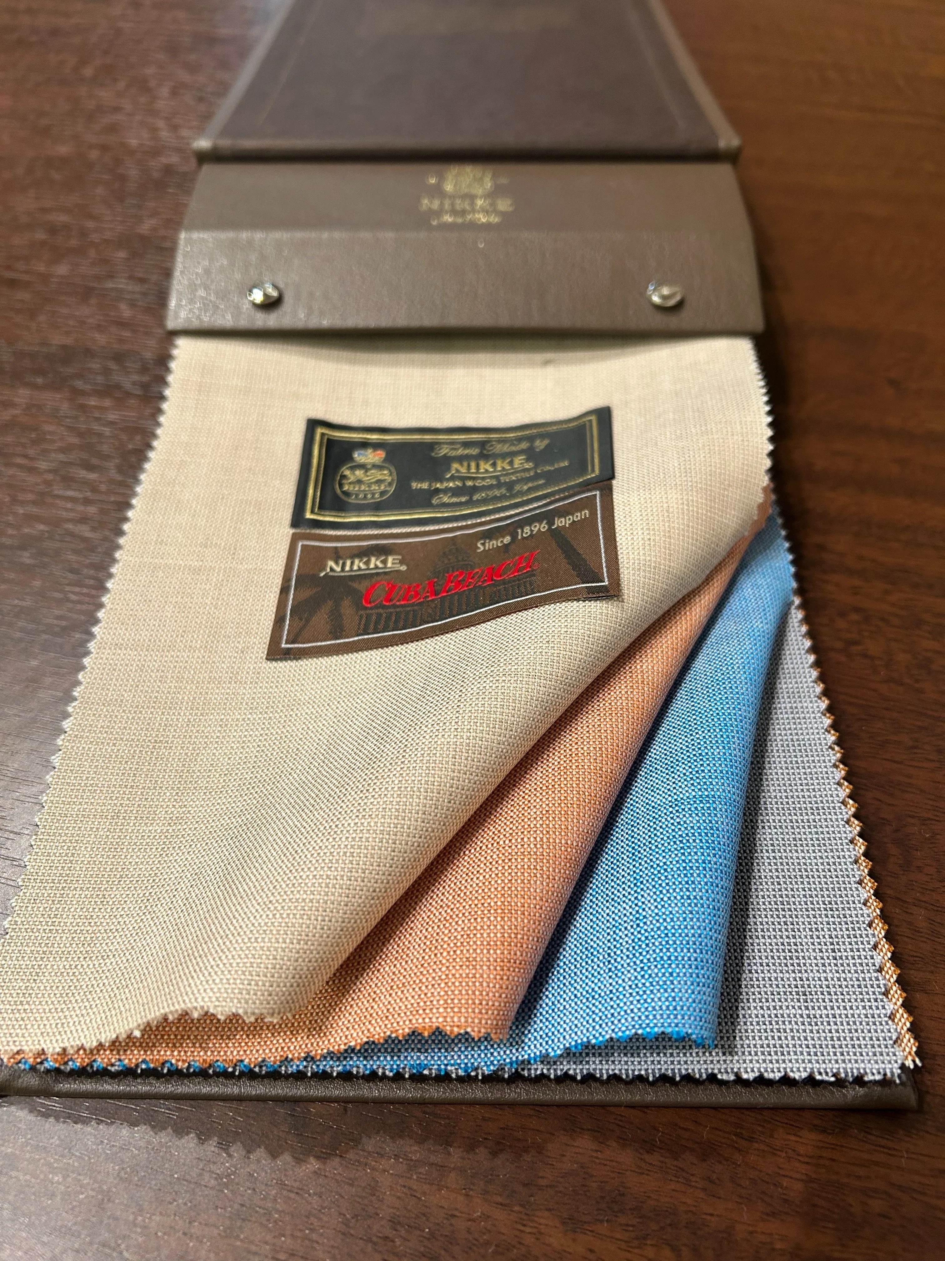 生地紹介～NIKKE CUBA BEACH～｜福岡のオーダースーツ屋/Order Suit