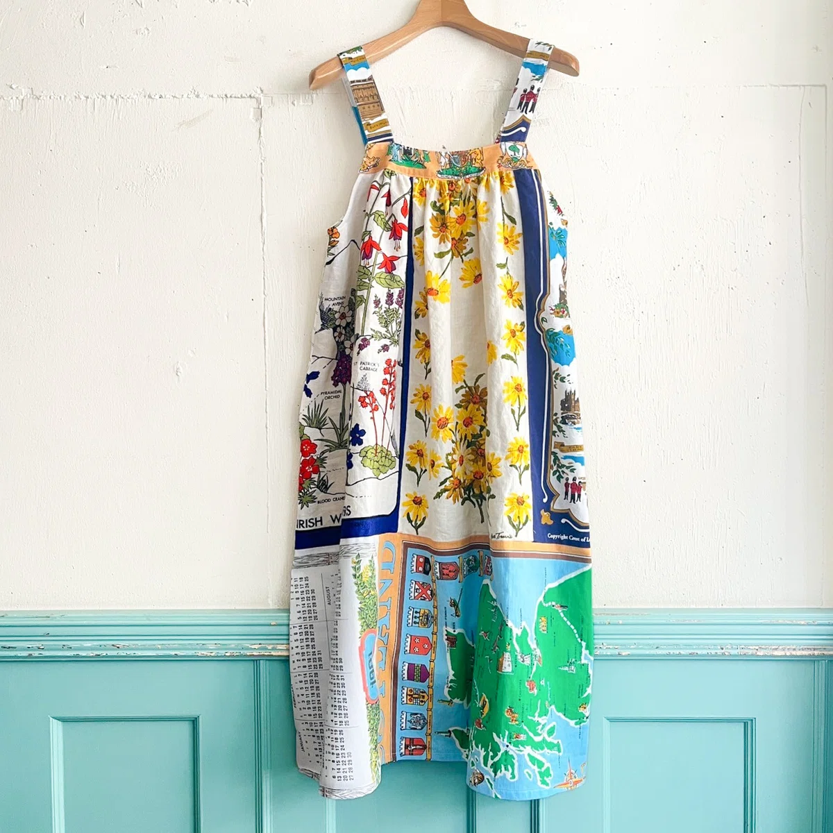 GATHER DRESS -USED FABRIC CALENDAR｜flower＆guitar 花とギター