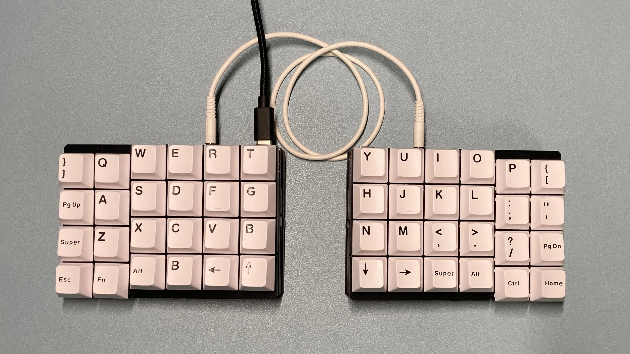 自作キーボード XD75 オーソリニア配列 格子配列にやみつき！？｜話題