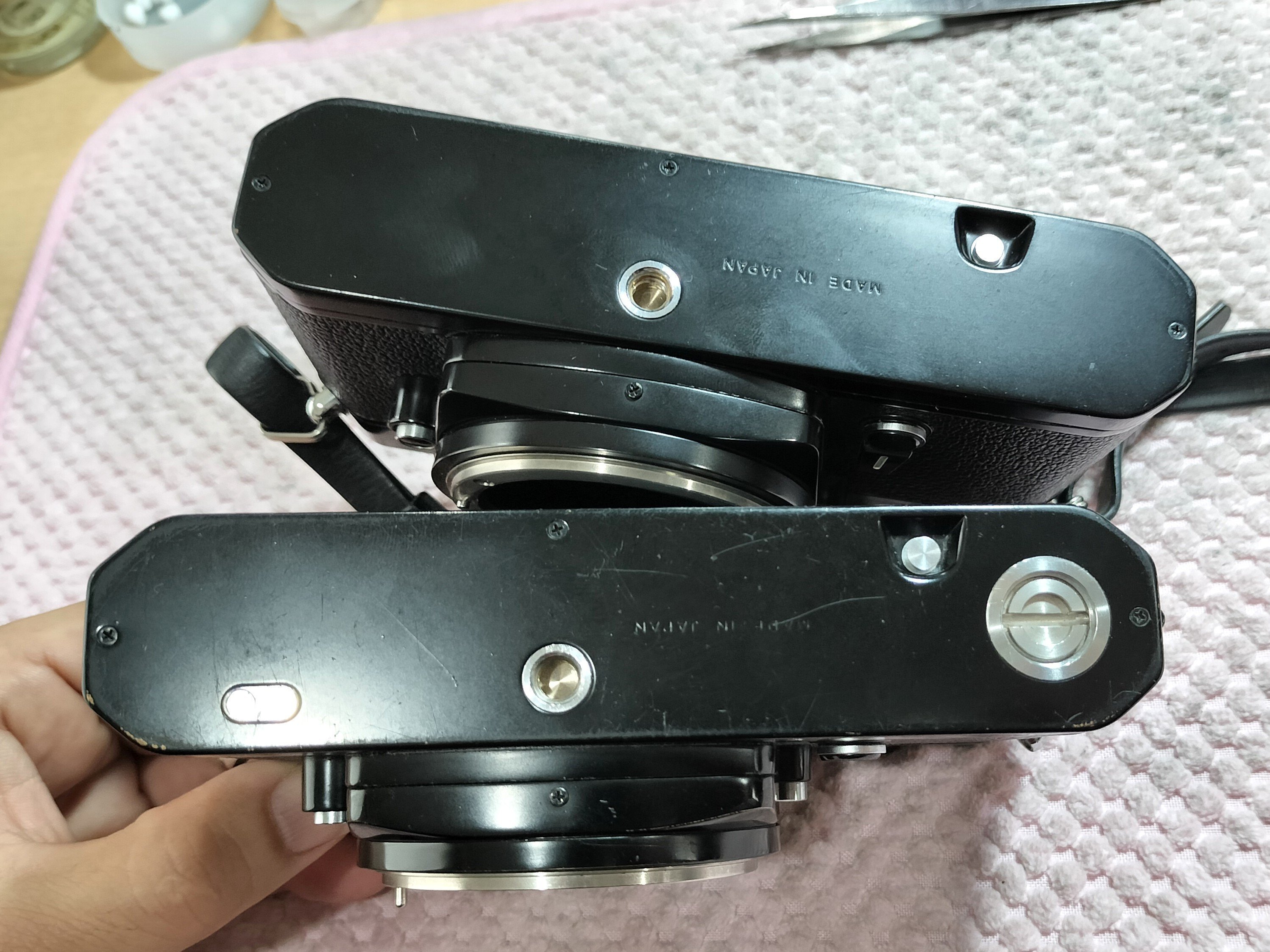 Nikon Nikomat ELの分解｜フィルムカメラ修理のアクアカメラ