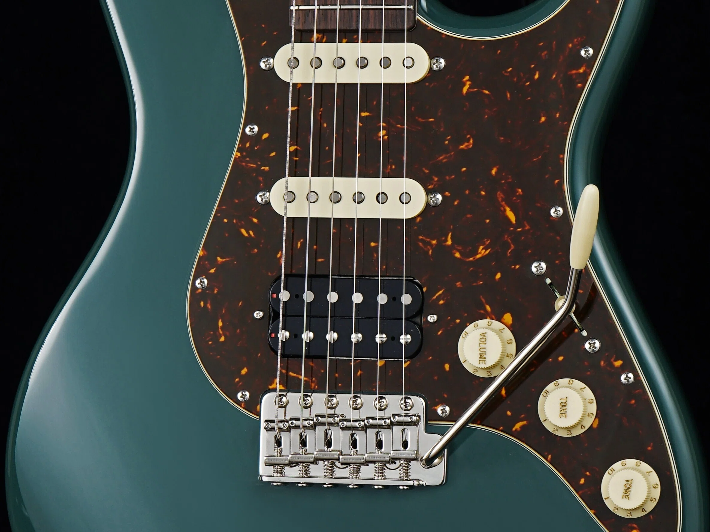 未知なる可能性 “Hybrid Humbucker”｜Freedom Custom Guitar Research