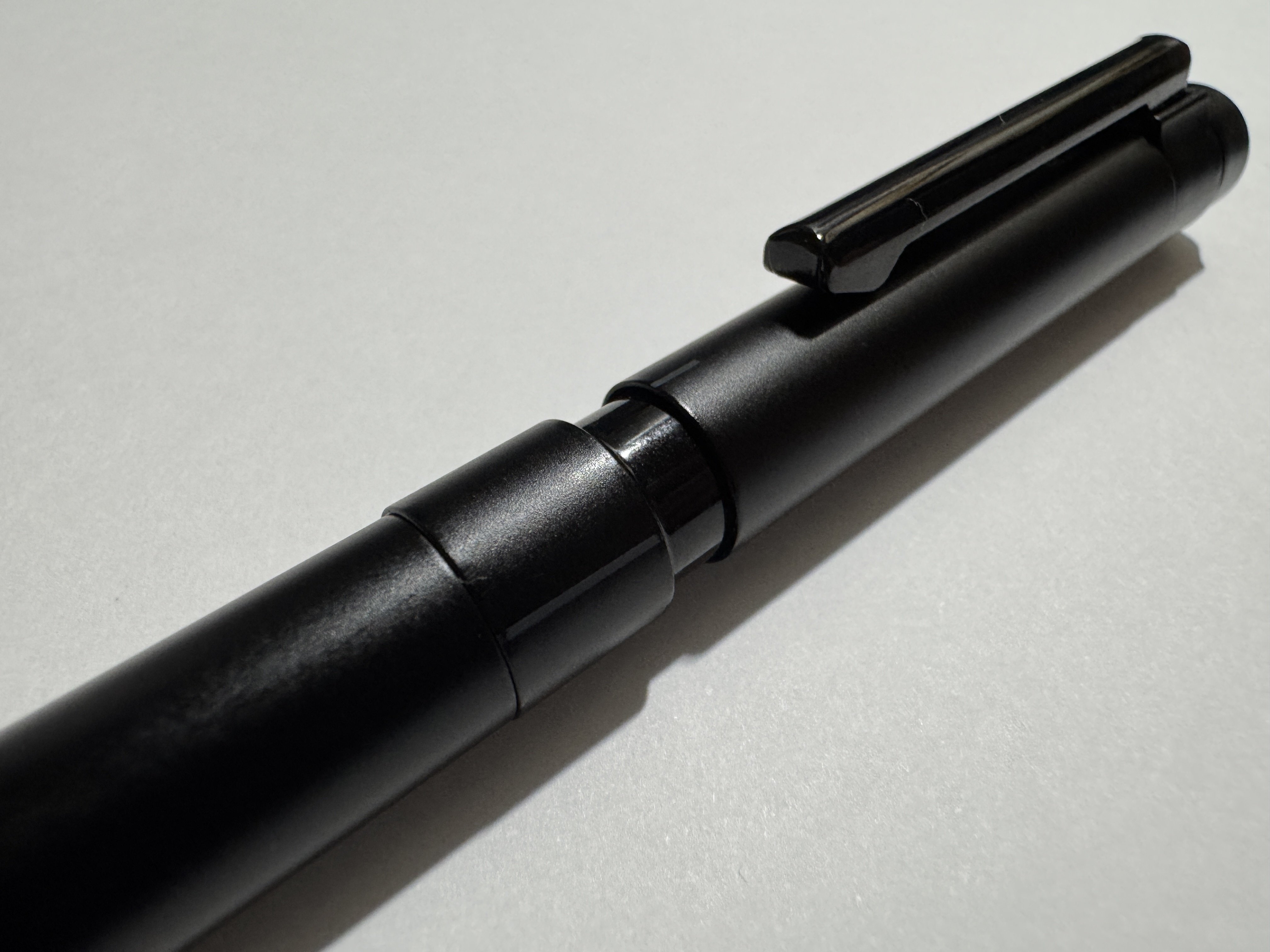 圧倒的完成度の暴力】ZEBRA シャーボX ST3 偏見レビュー｜Tola