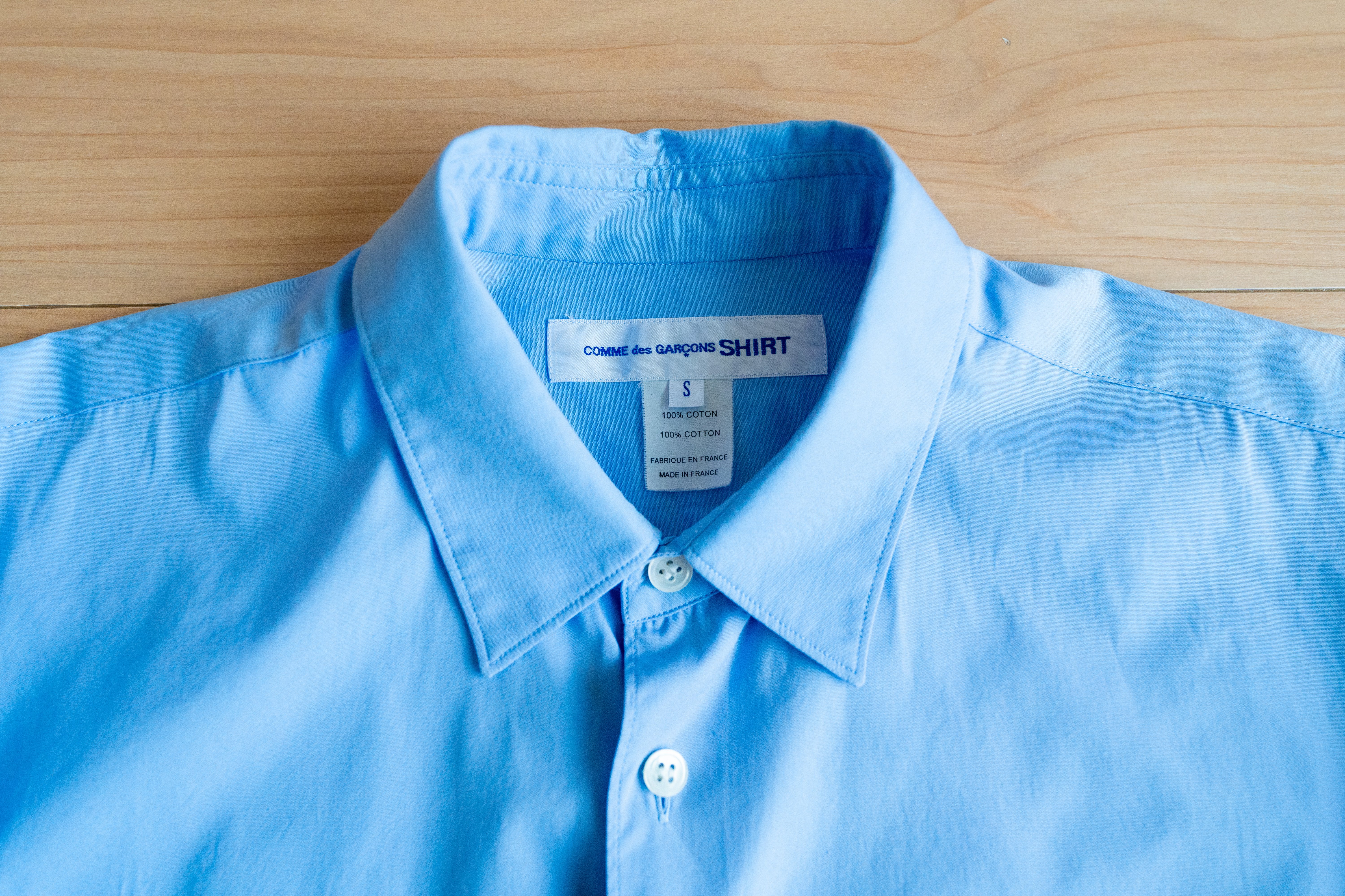 COMME des GARÇONS SHIRTSのシャツ｜アキラ