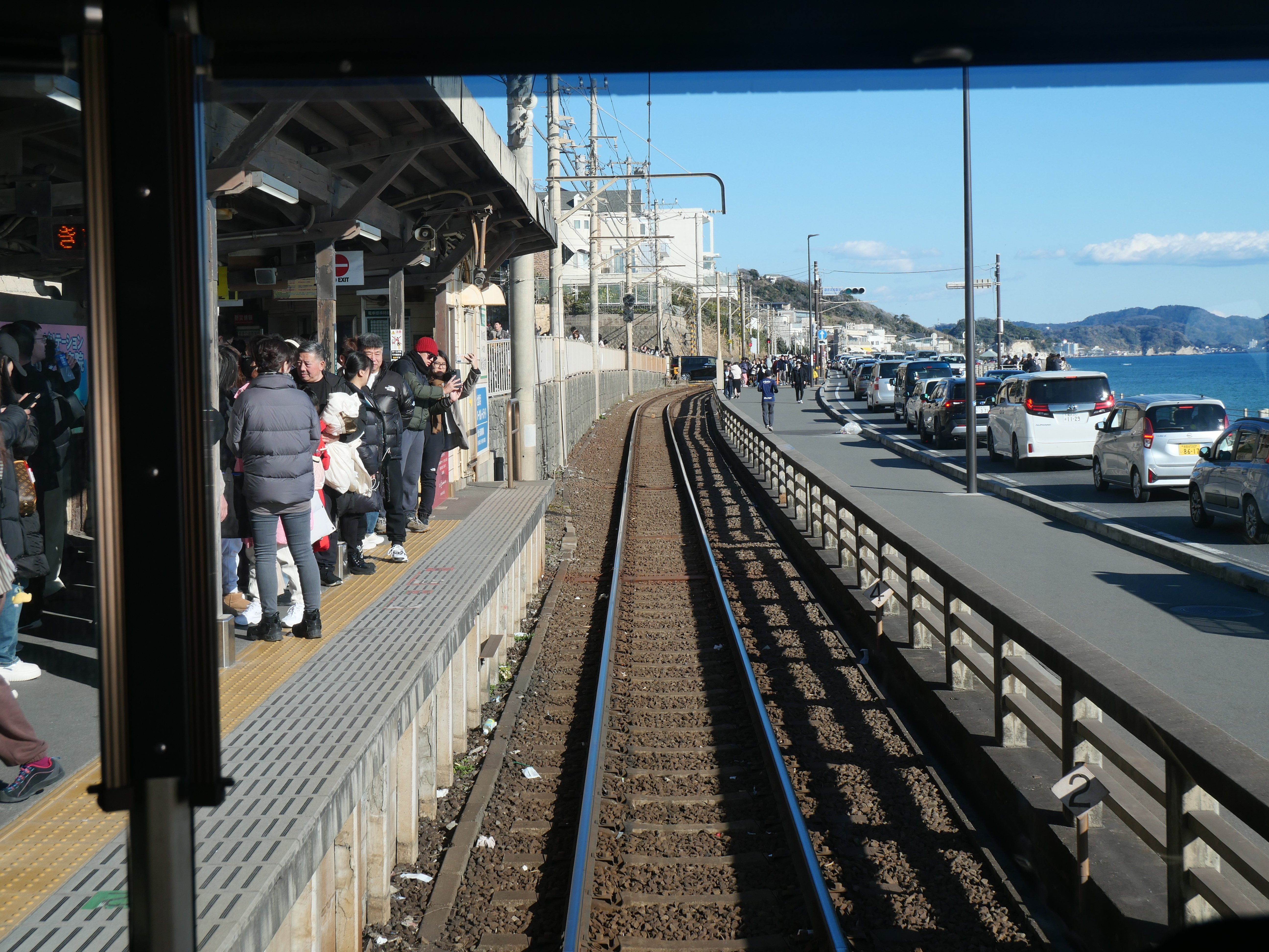 例の踏切】島にも寺社にも行かずに江ノ電を制覇【台湾繋がり】｜栗鯊