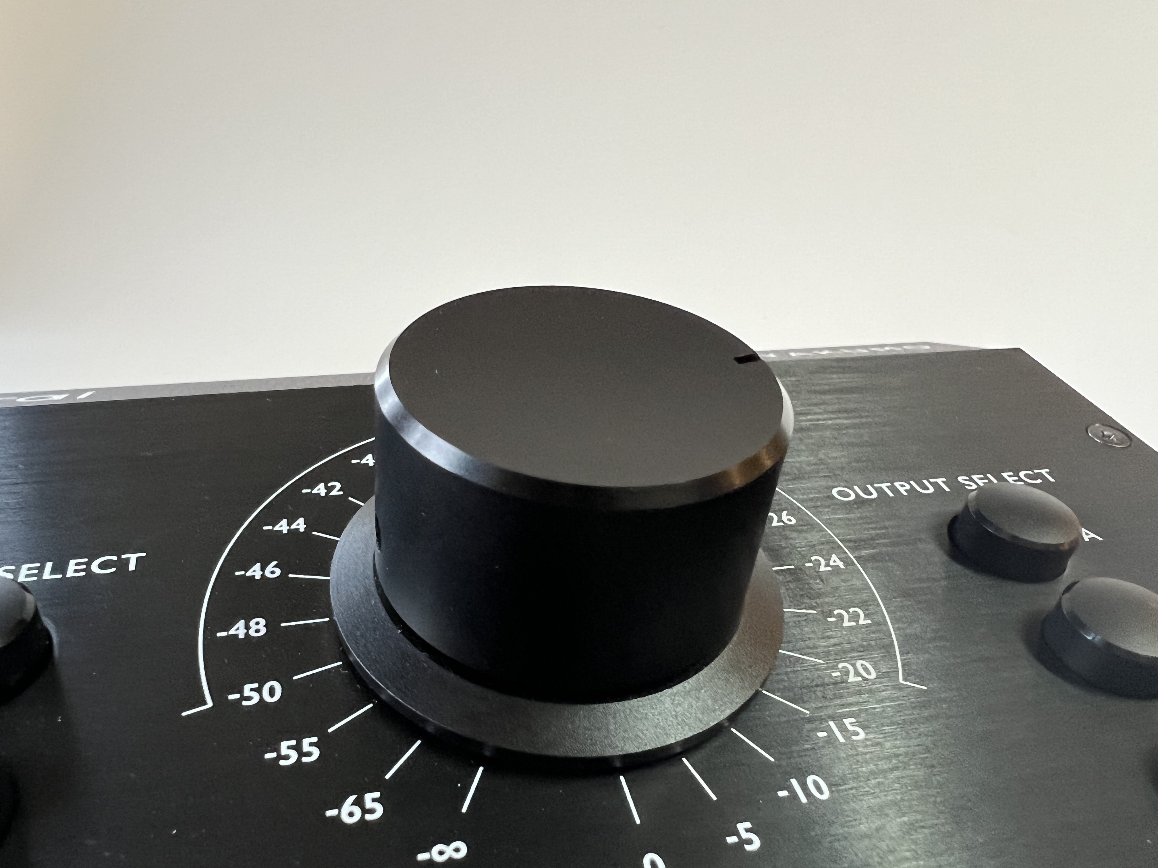 HAYAKUMO「izarai」開発ストーリー 〜音を追求したパッシブ・モニター