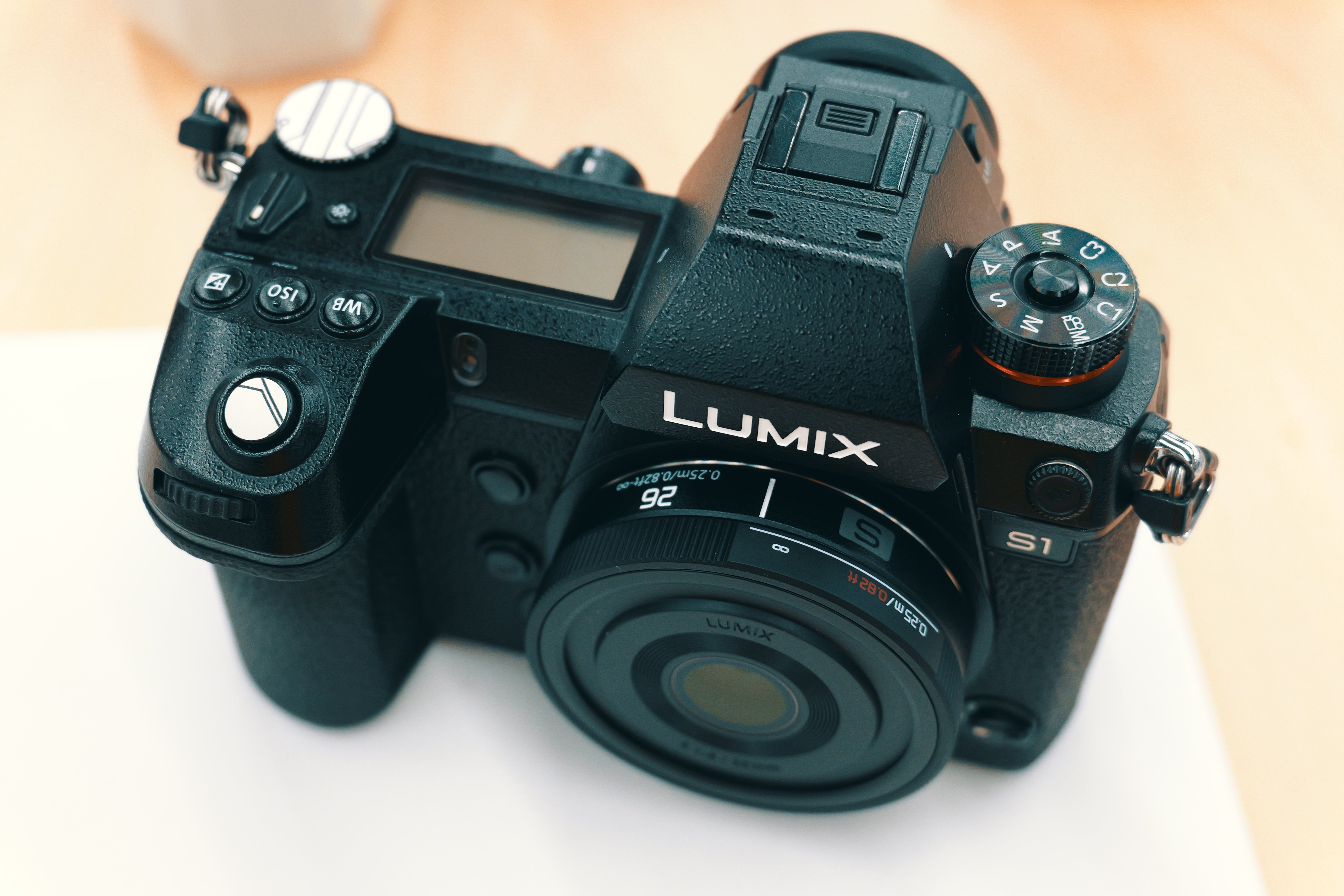 LUMIX S1のストラップピンが緩んだ時の修理代金＝グリップを交換