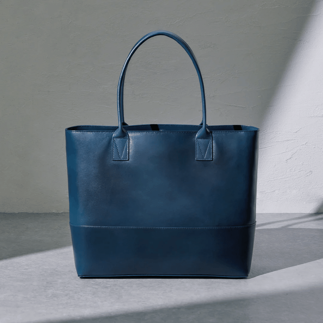 アンティークレザーのビジネストート3選！サイズ、デザイン、機能を