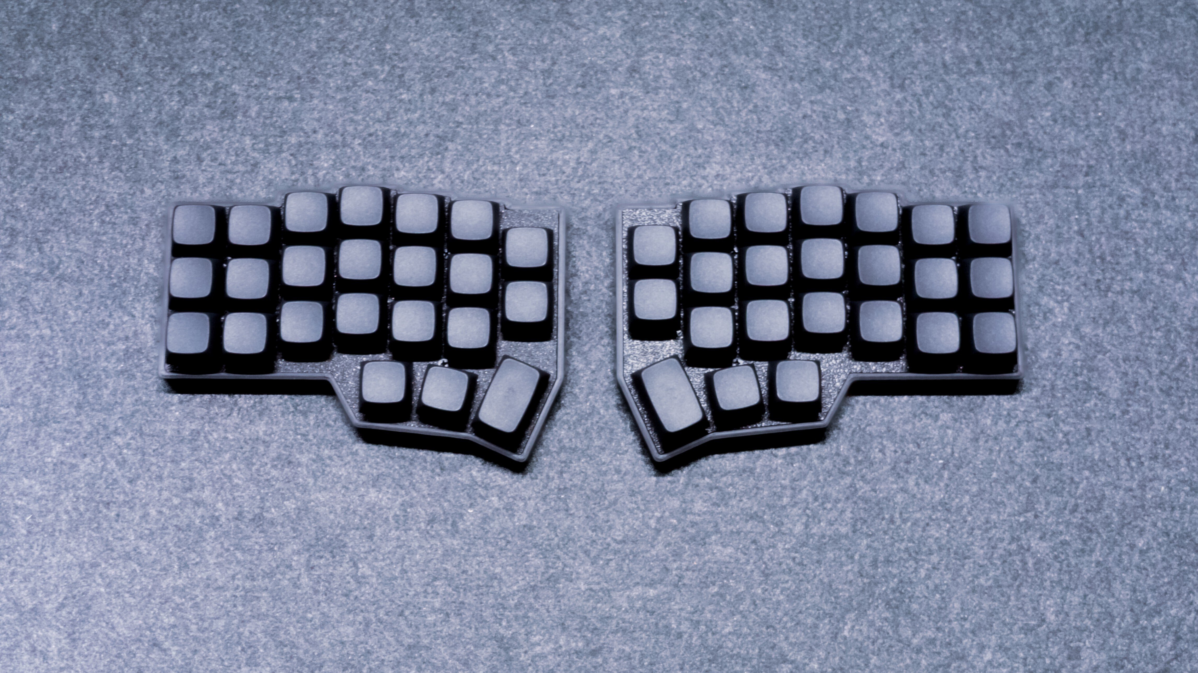 ガジェットレビュー】はじめての自作。（※BTO） │ Corne V4