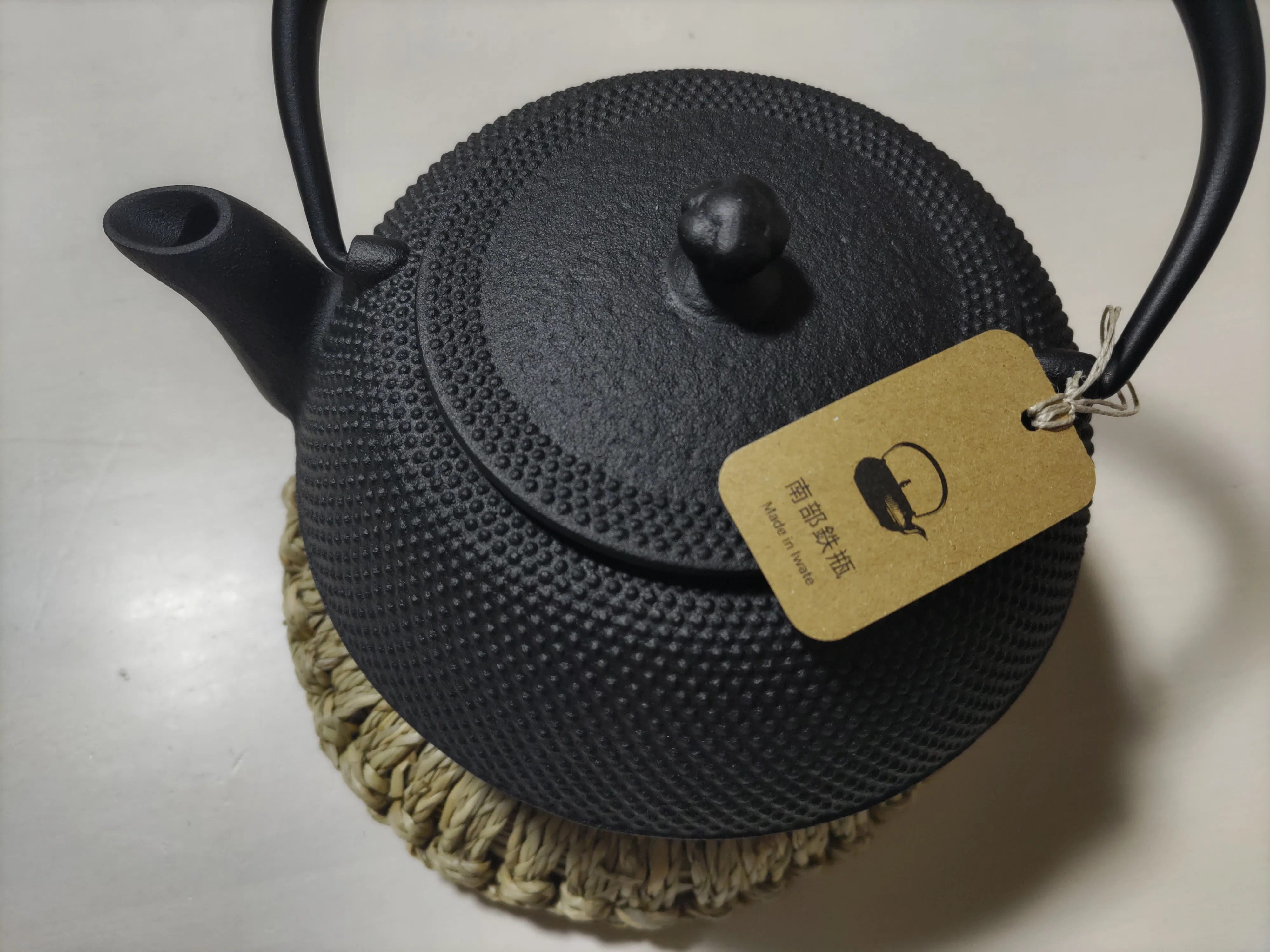 鉄製テクスチャー仕上げの鉄瓶 南部鉄瓶一覧 | 南部鉄器の老舗 及源鋳造 OIGEN 公式オンライン
