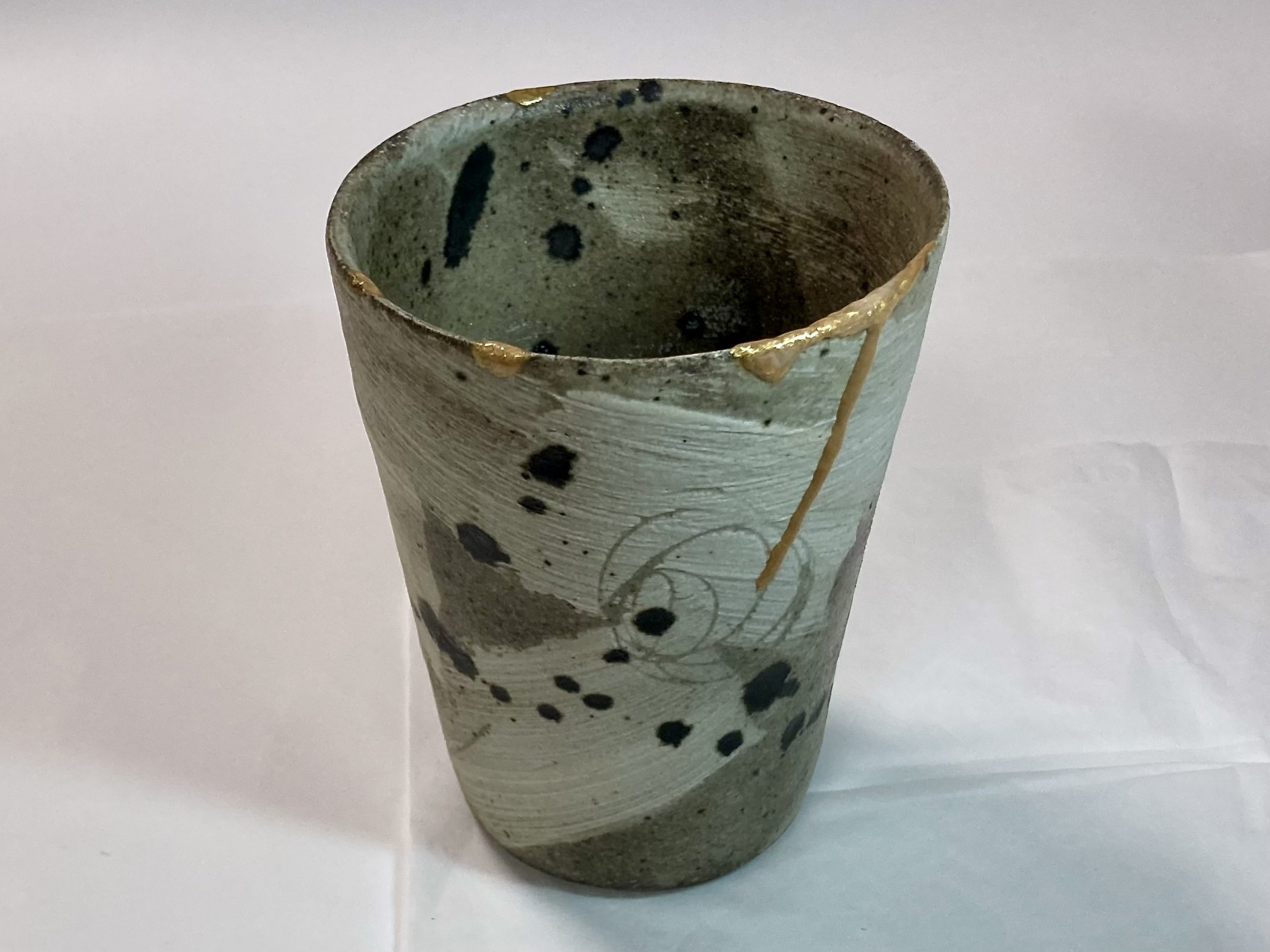 号外】現代風の金継ぎ的陶器修理に挑戦してみた！②｜萬蔵（MANZOU）