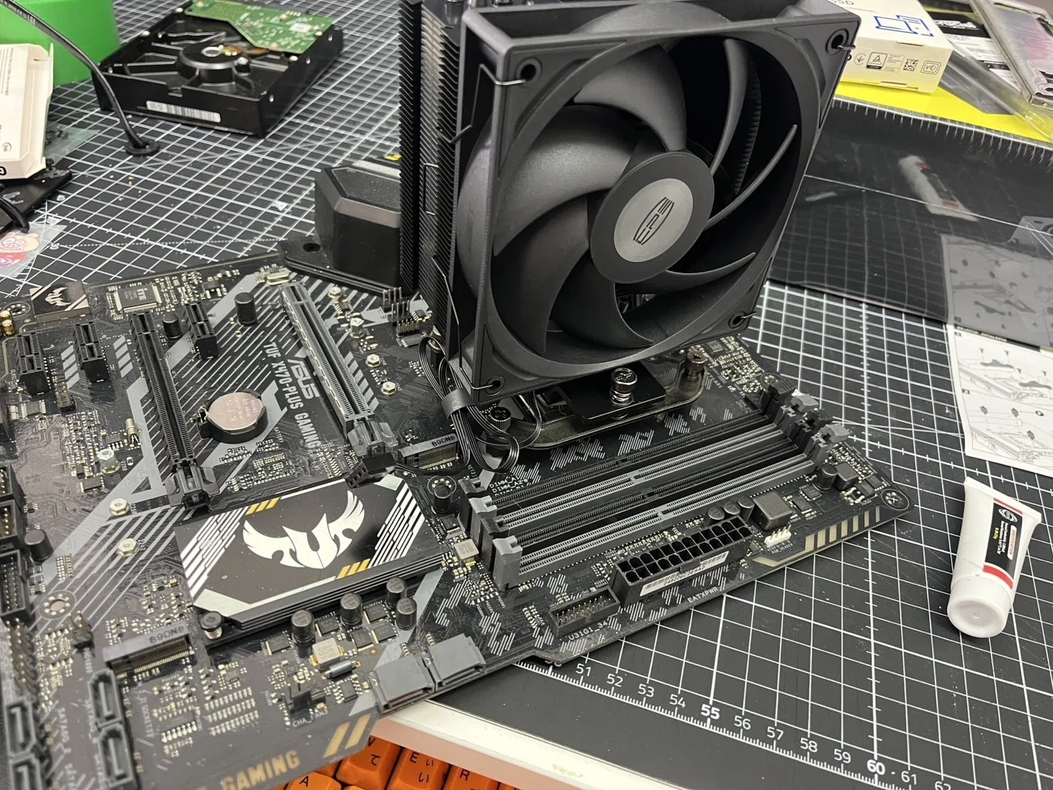 事務処理用自作パソコンについて考えてみる⑨完成だけどマルチモニター