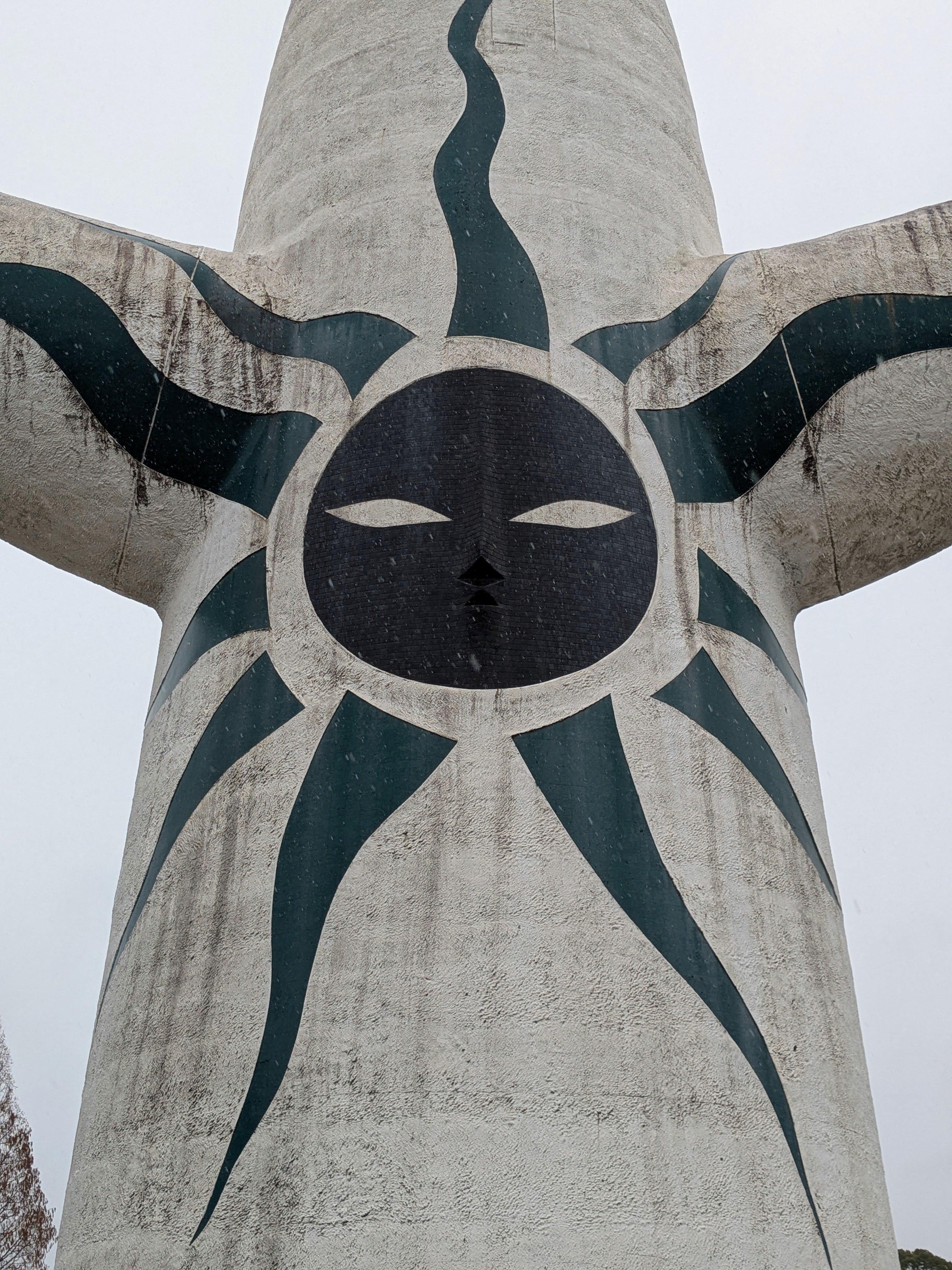 黒い太陽　太陽の塔 えっ，そうだったの!?｜Sunny