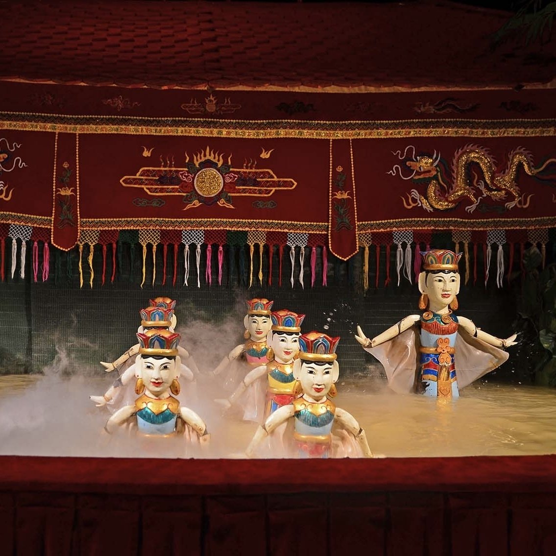 ホーチミン市で観る水上人形劇 「ロンヴァン水上人形劇場」｜勝手に