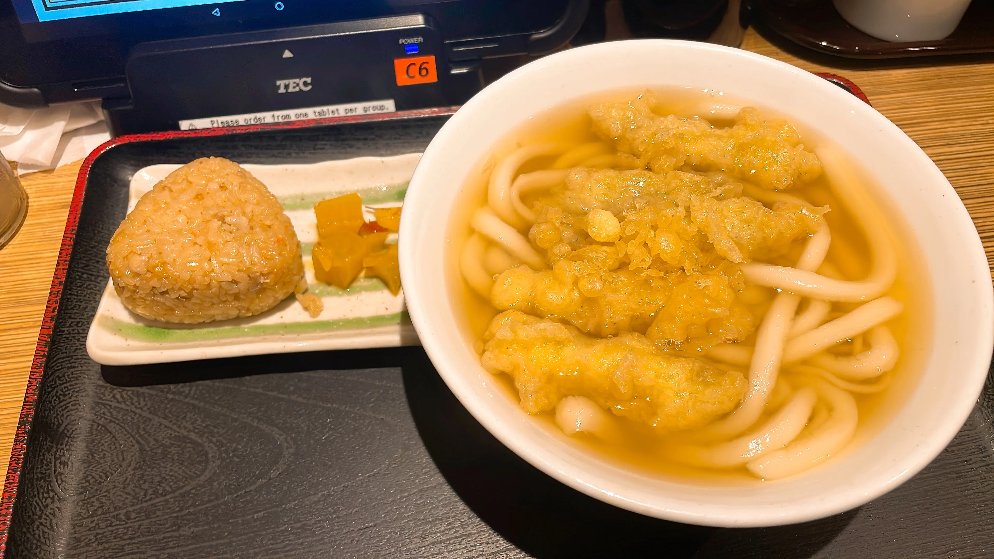 大福うどん 1番街店」見た目は上品、味は豪快。牧のファンも唸るスープ