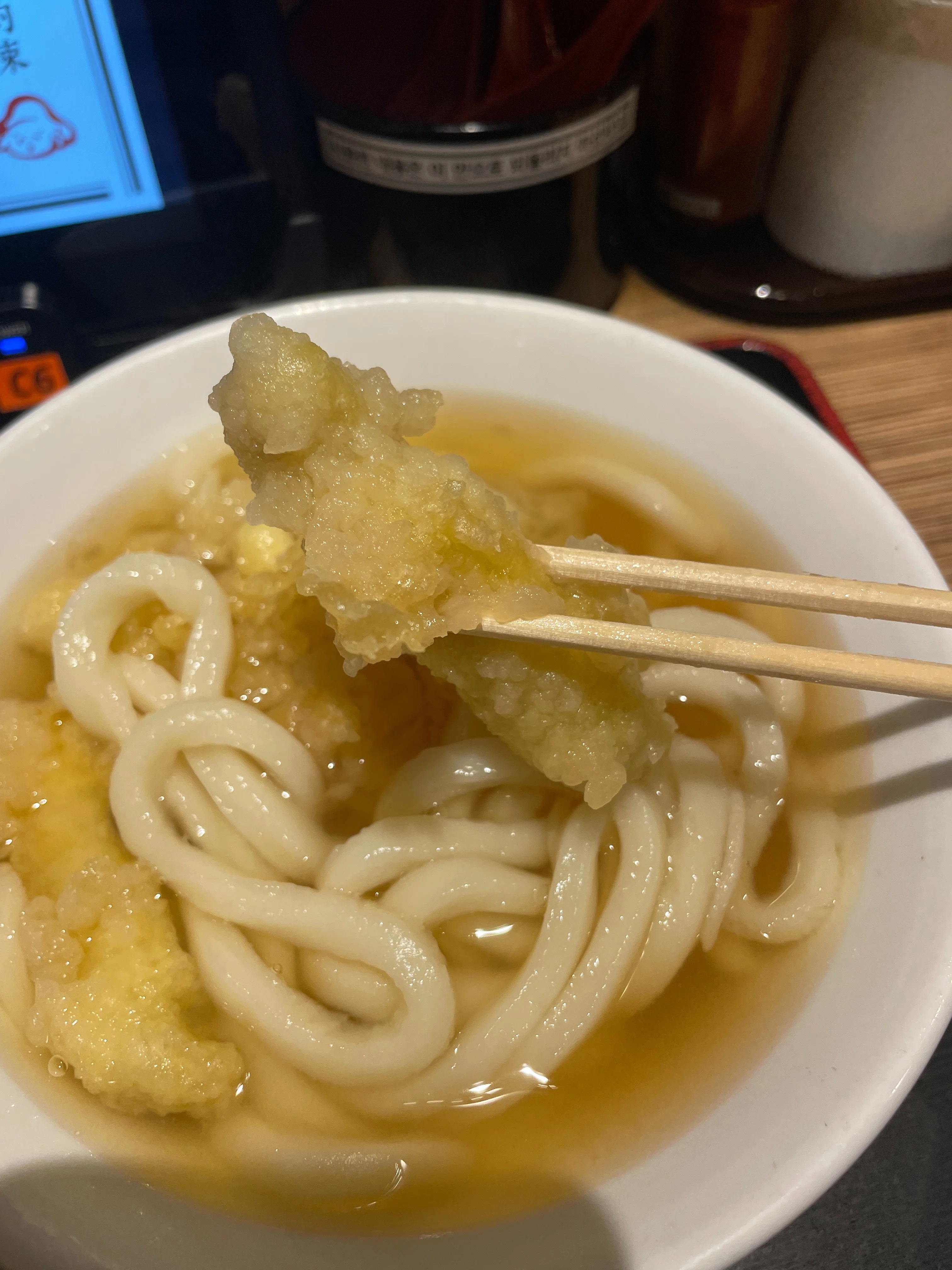 大福うどん 1番街店」見た目は上品、味は豪快。牧のファンも唸るスープ