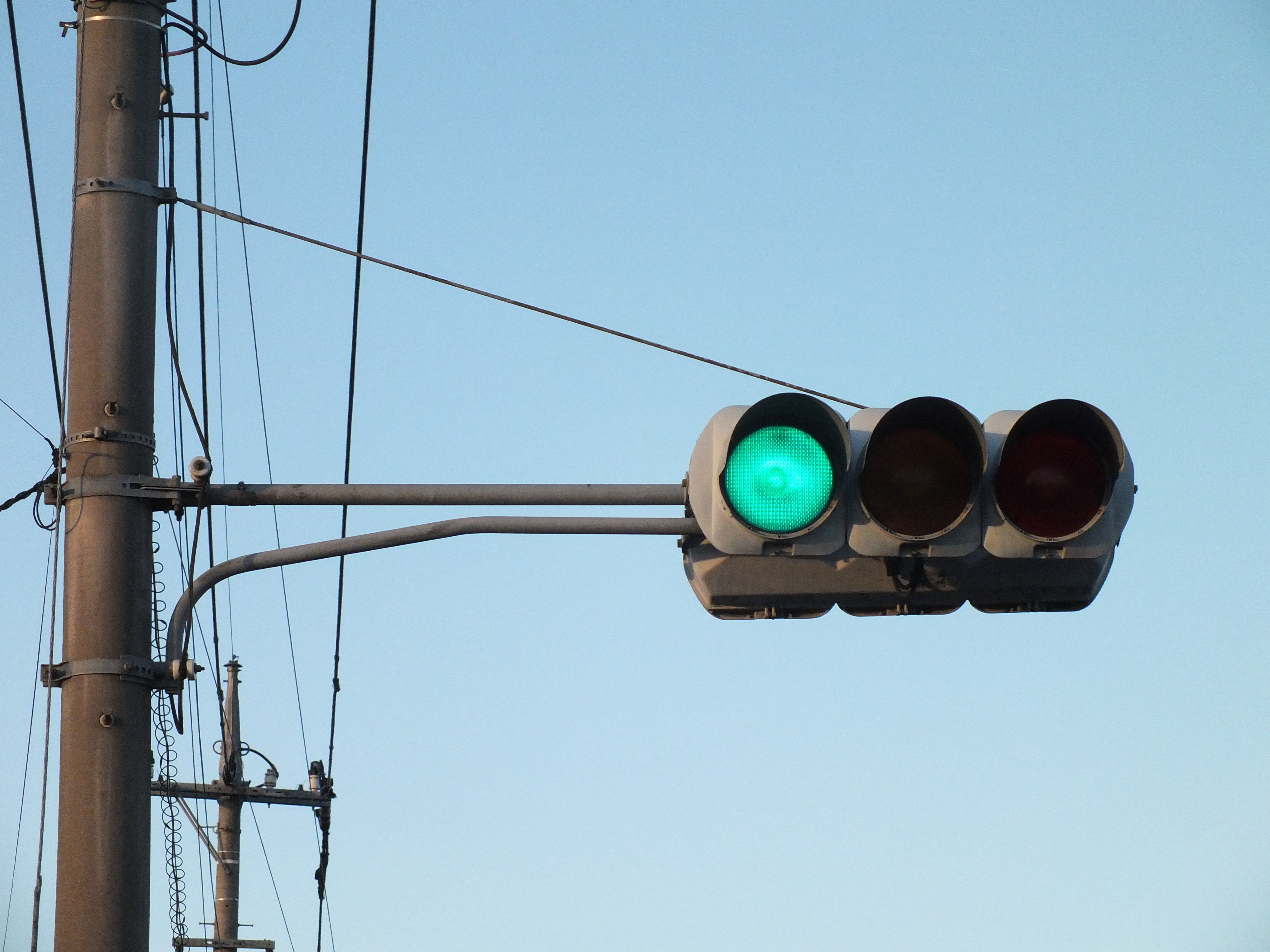 太田-339】太田市由良町の小糸D型ブツブツレンズ浅フード 8基｜光山祐