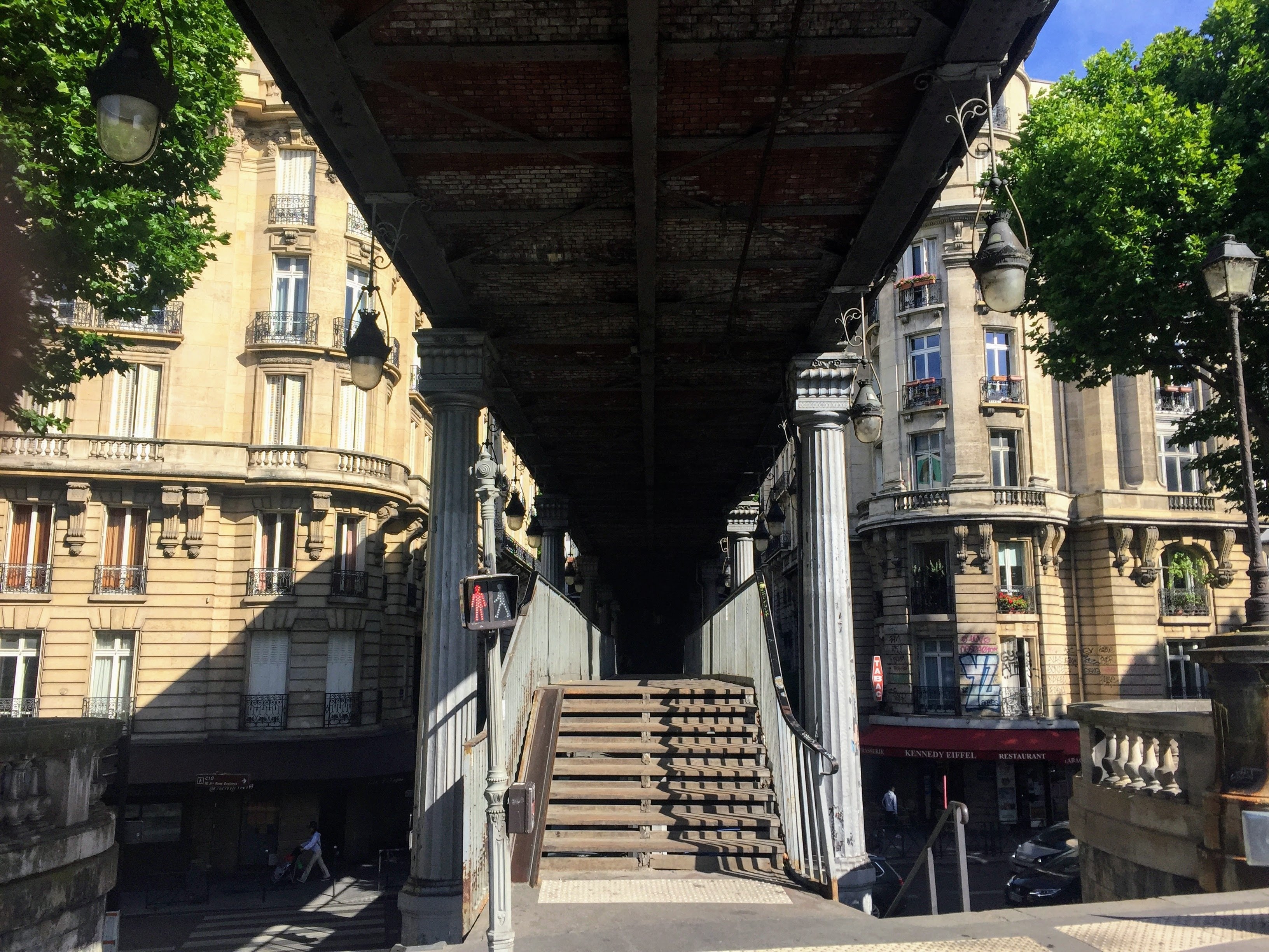 るるぶ パリ 6号 るるぶ パリ 6号 - メルカリ