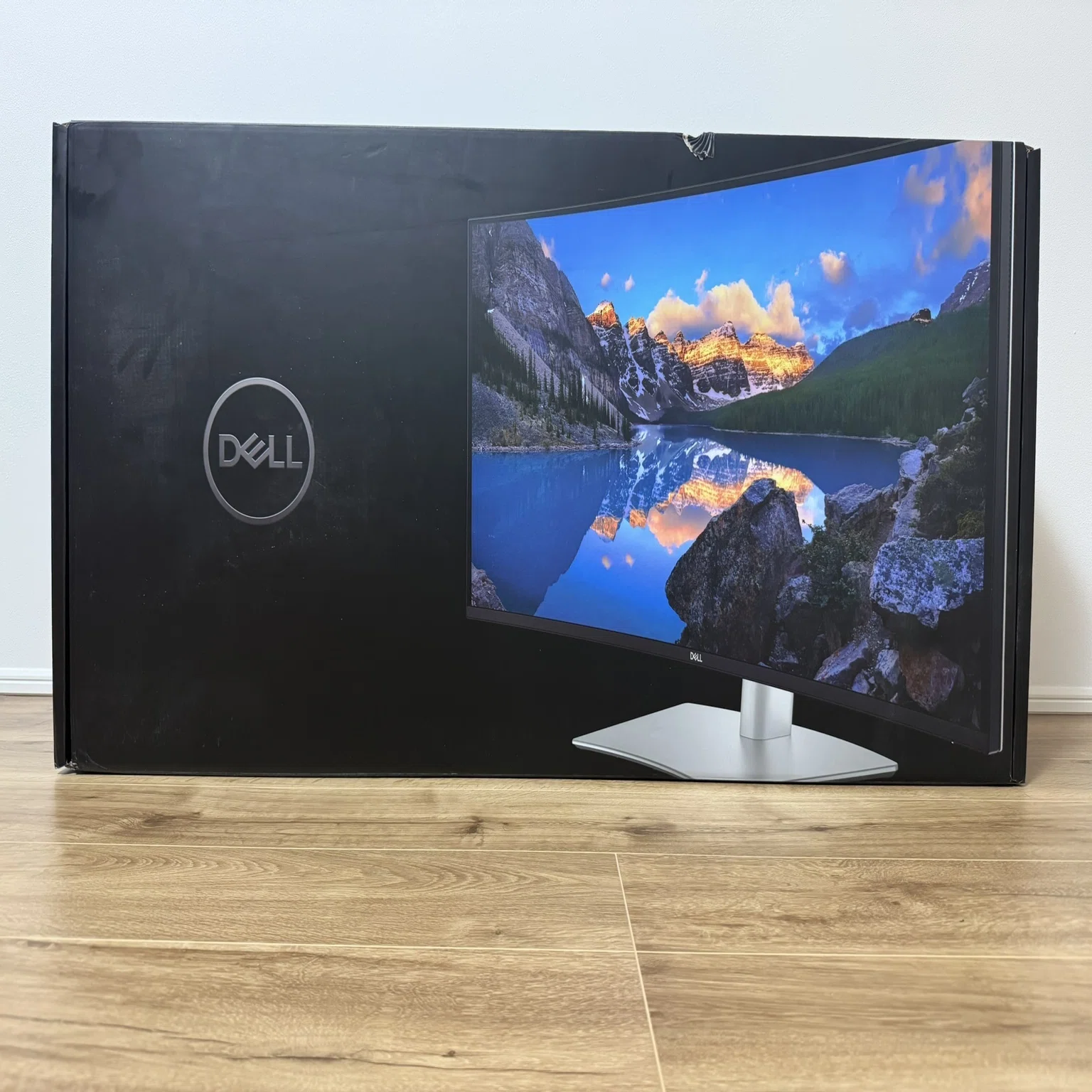開封の儀 | Dell U4025QW - 40インチ ウルトラワイド 5K x 2Kモニター 