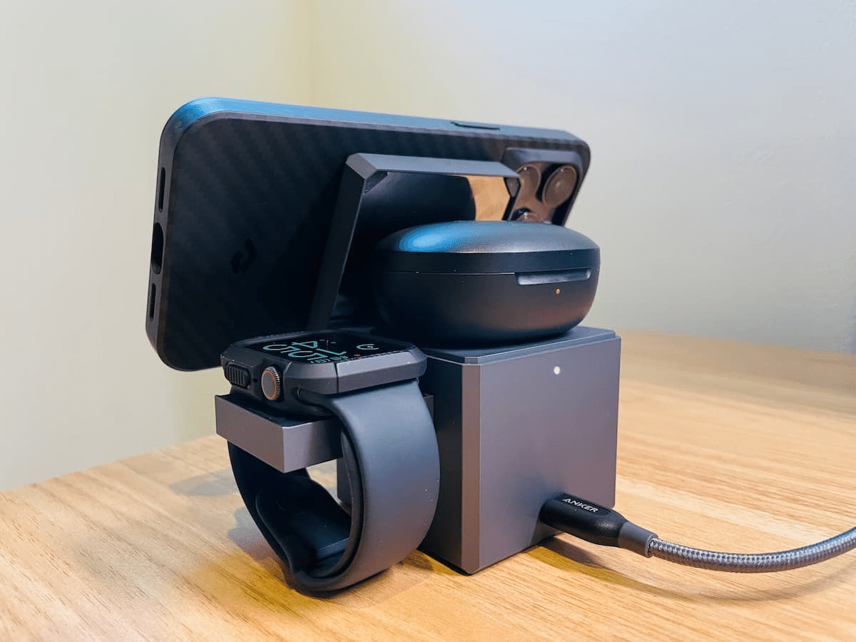 Anker 3-in-1 Cube With Magsafe レビュー!省スペース、高速 Anker 3-in-1 Cube With Magsafe レビュー!省スペース、高速